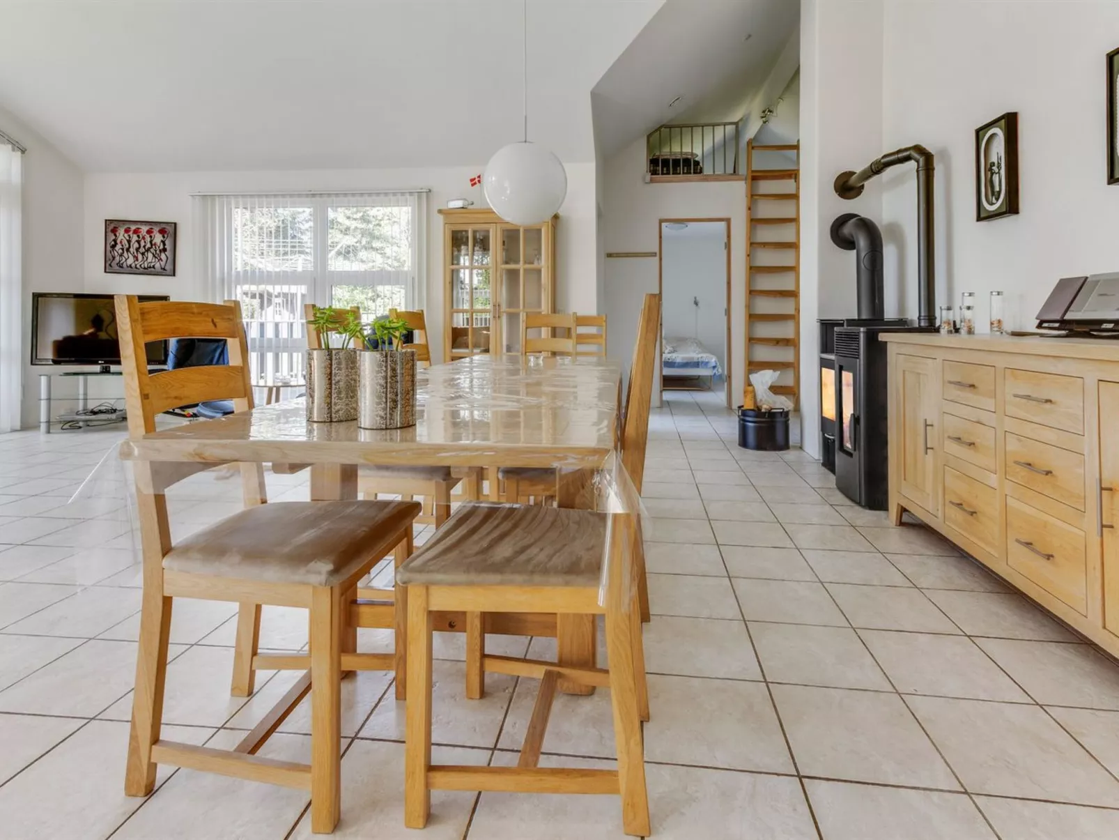 "Lyydia" - 1km from the sea-Binnen