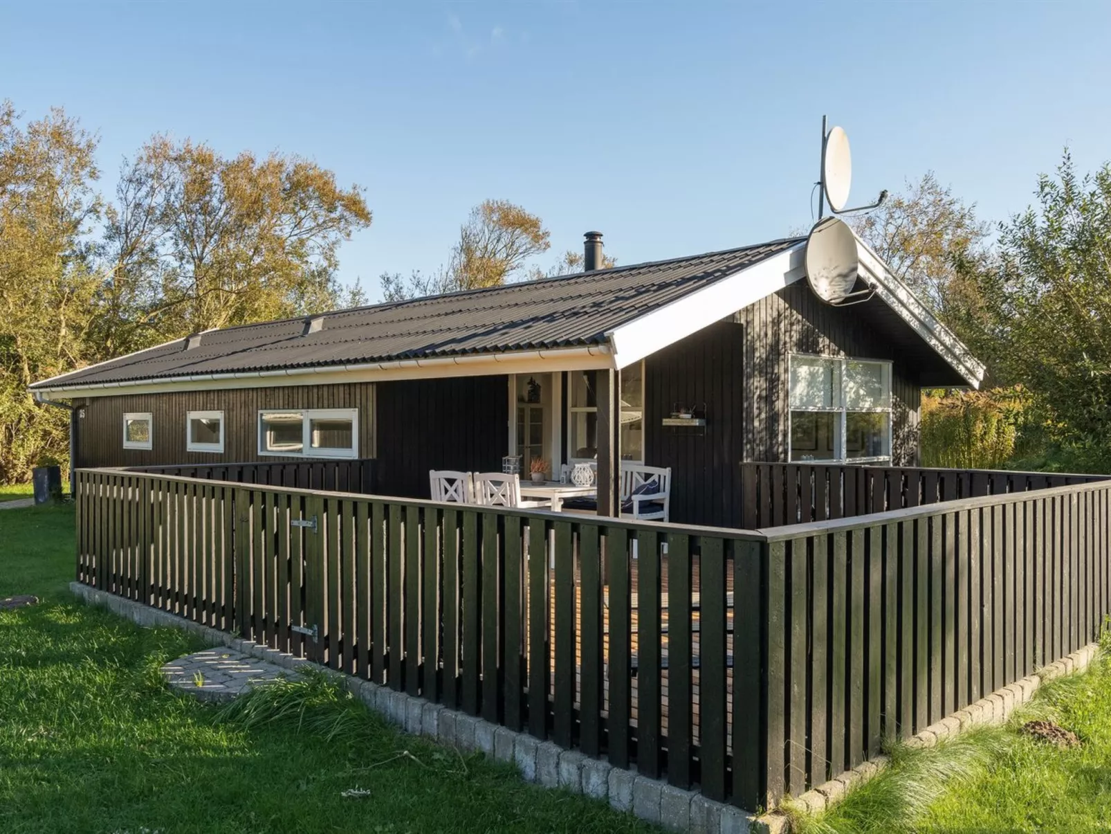 "Anella" - 1.4km from the sea-Buiten