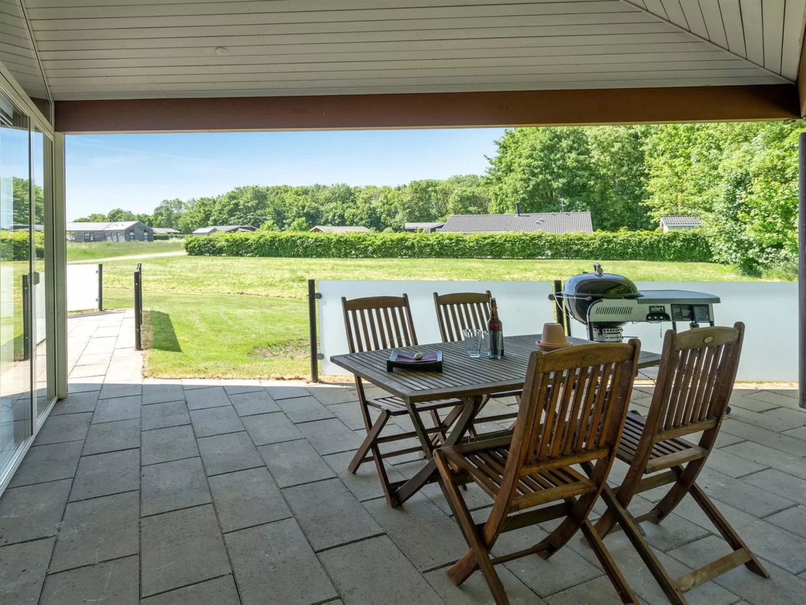 "Helena" - 250m from the sea-Buiten