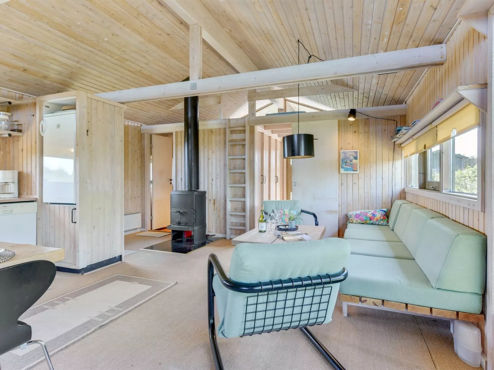 "Aiva" - 1.5km from the sea-Binnen