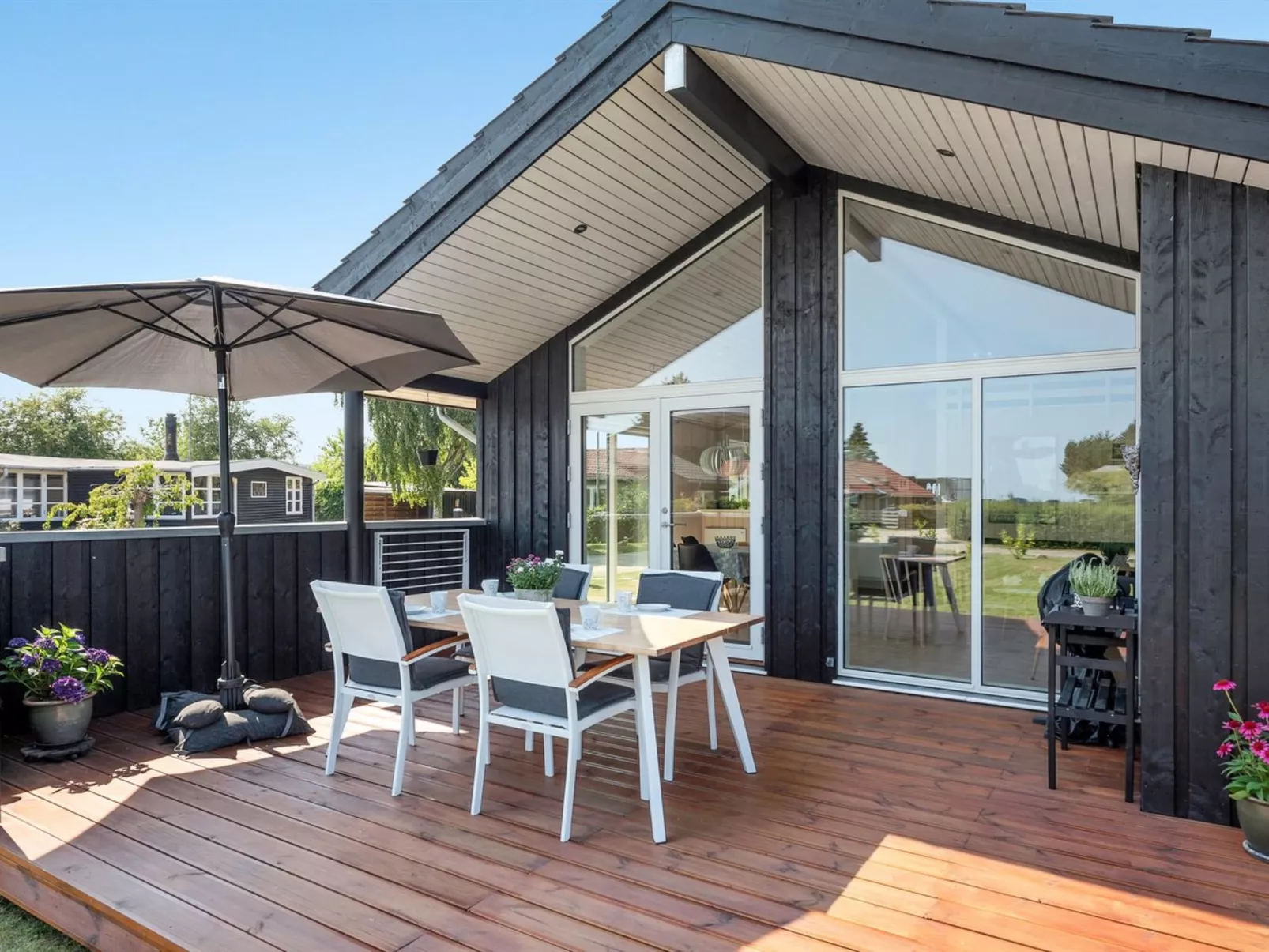 "Sighfrith" - 150m from the sea-Buiten