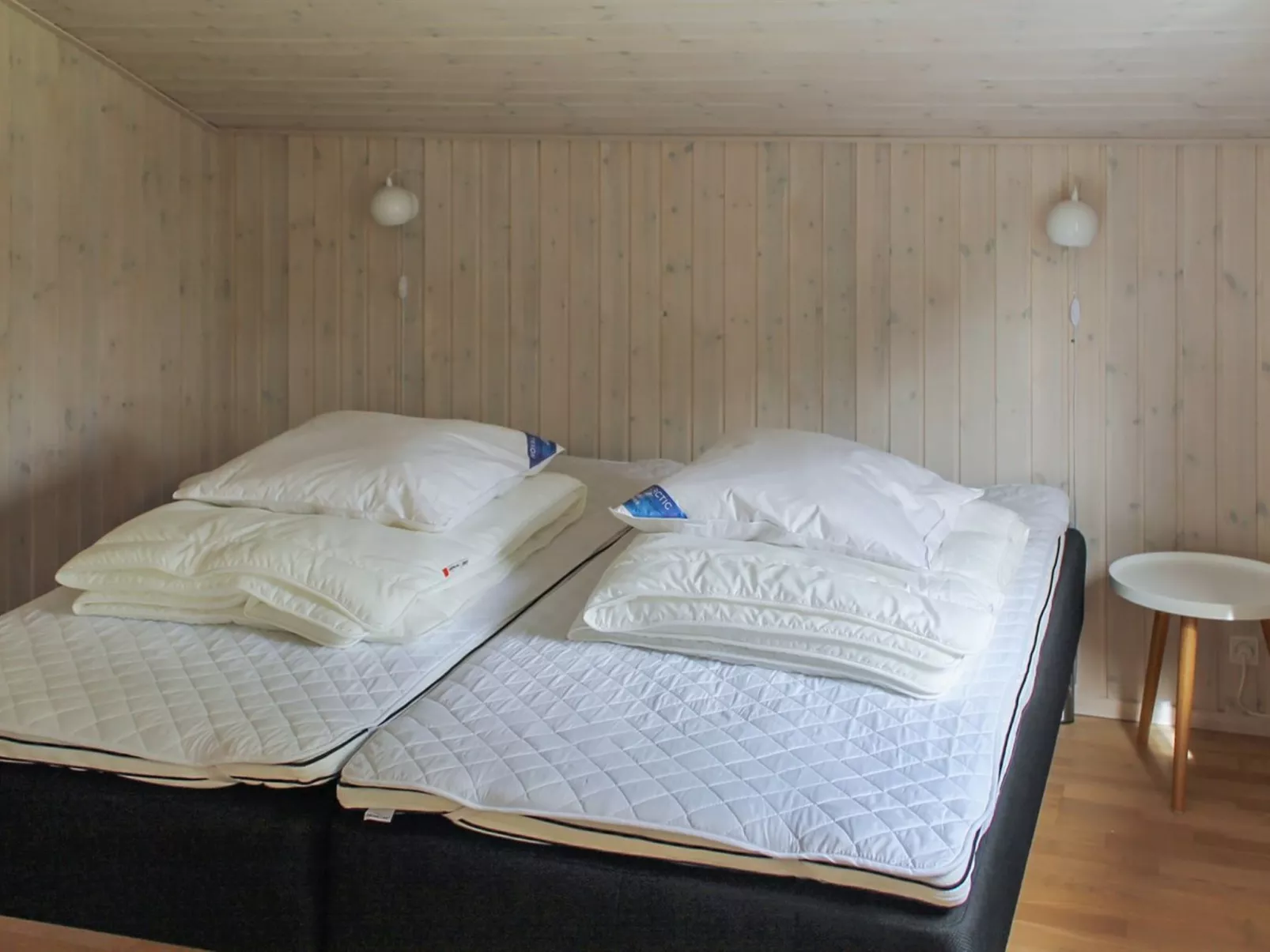 "Suna" - 1.3km from the sea-Binnen