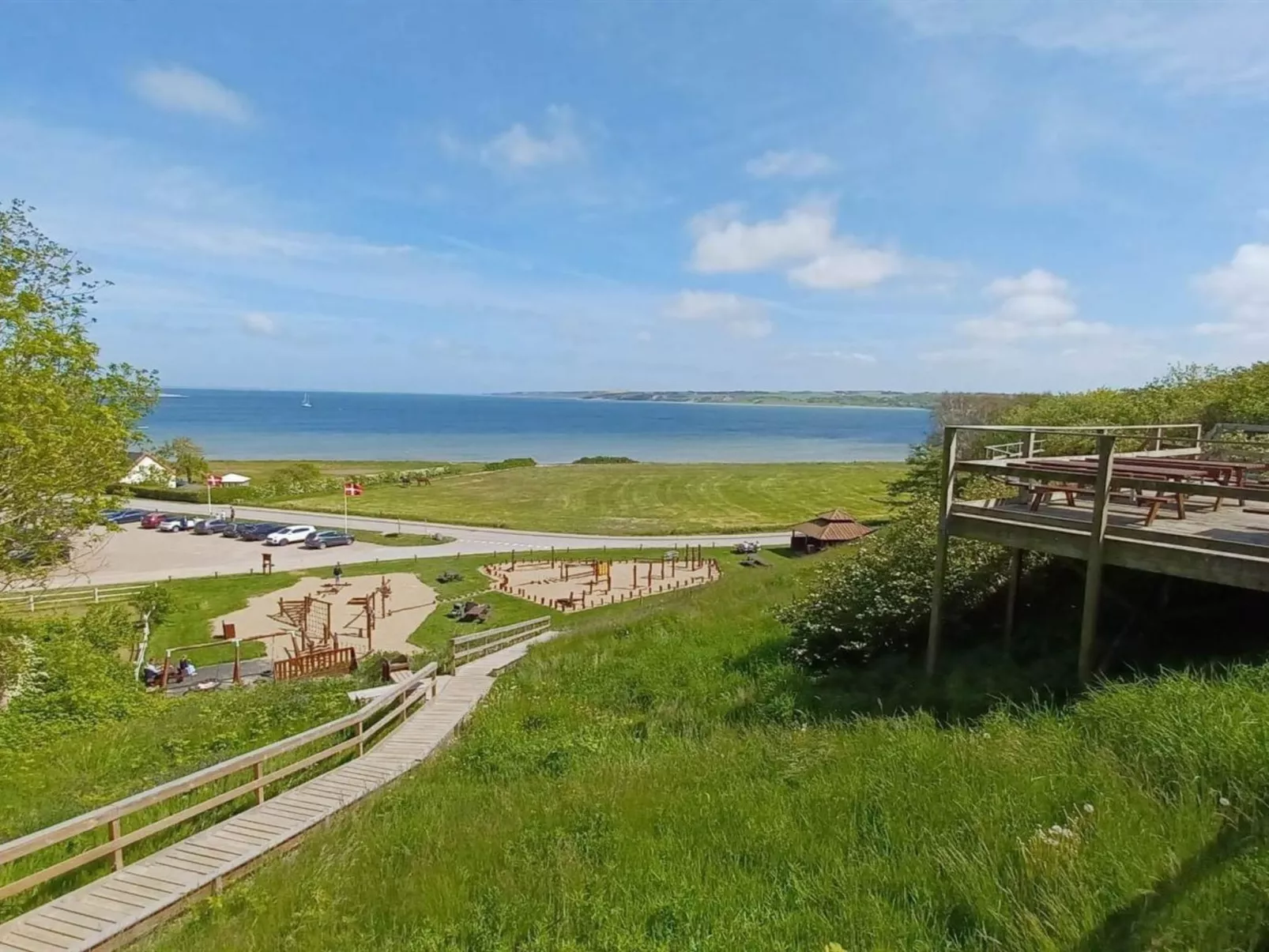 "Tanna" - 330m to the fjord-Buiten