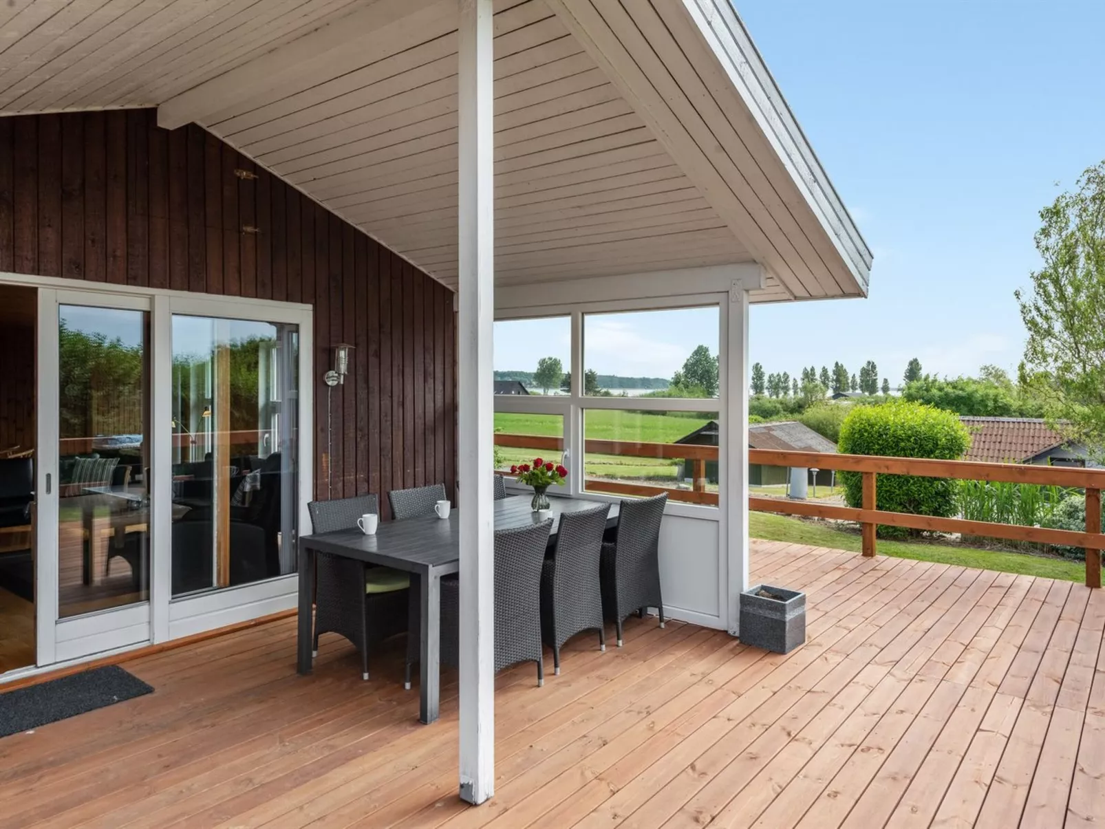 "Ellyn" - 500m from the sea-Buiten