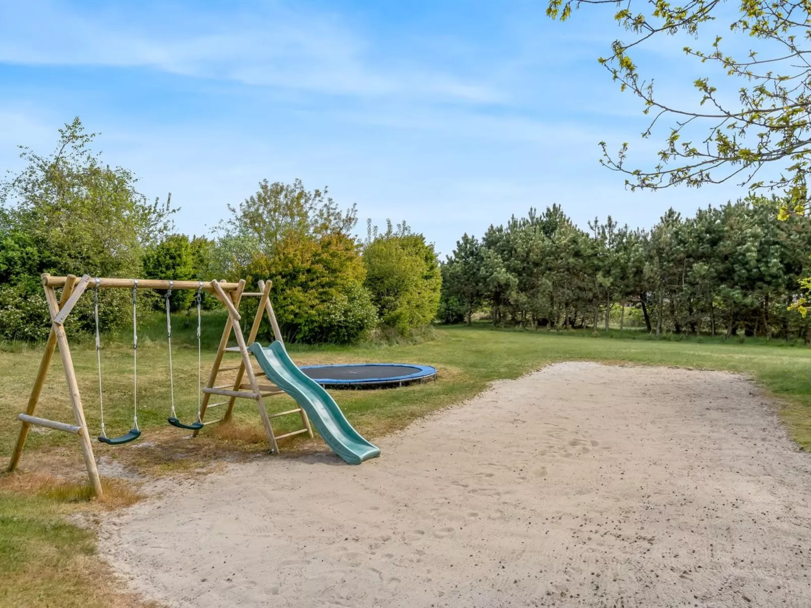 "Tovi" - 4km from the sea-Buiten