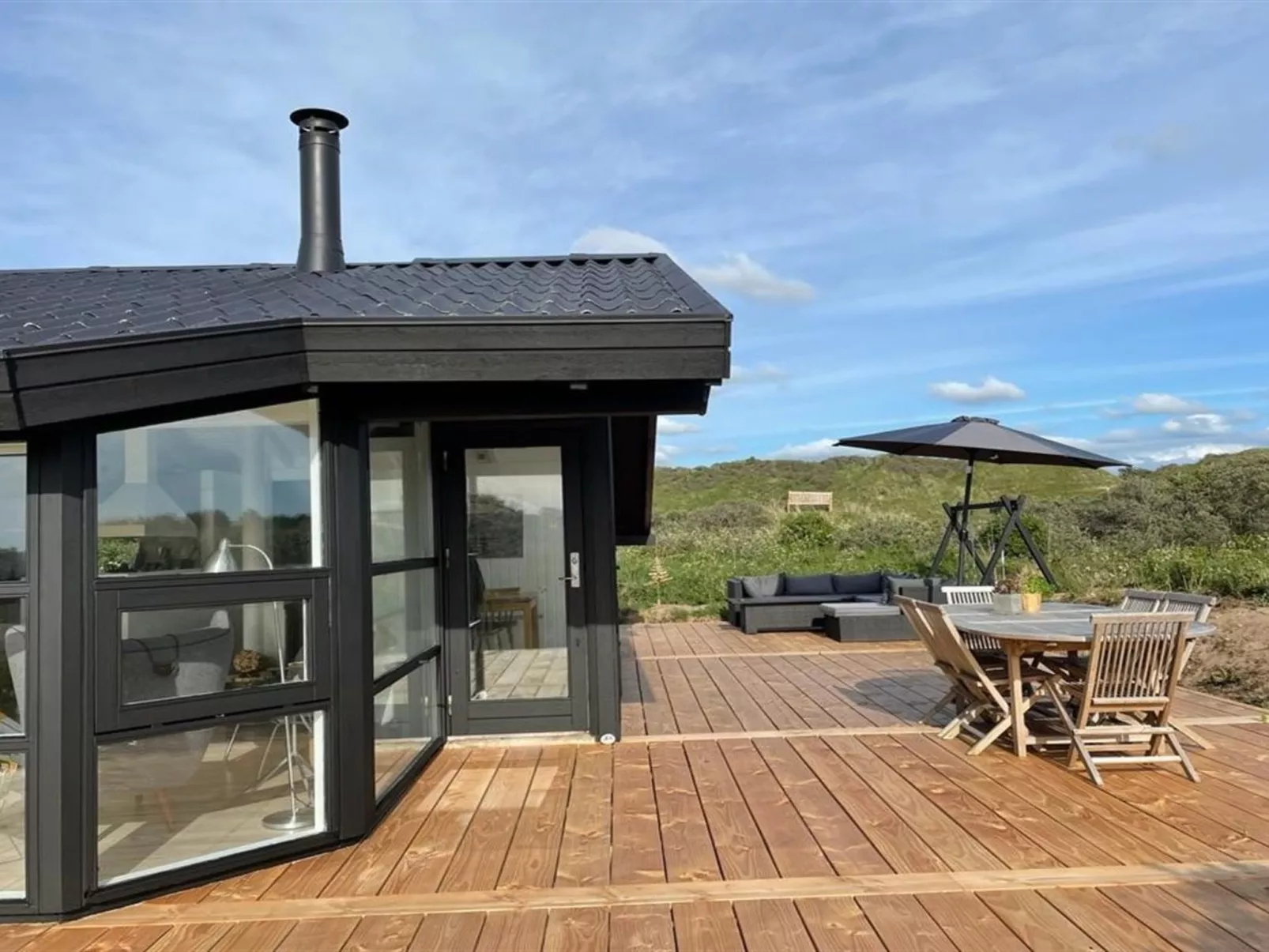 "Amalie" - 650m from the sea-Buiten