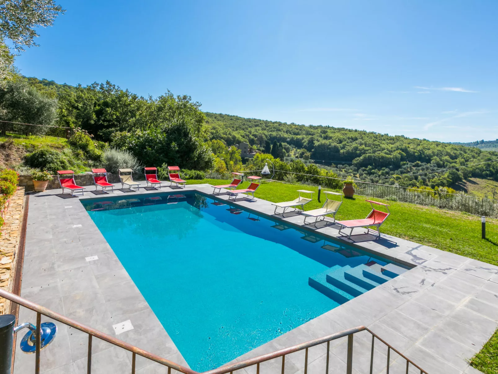 Badia a Passignano-Buiten