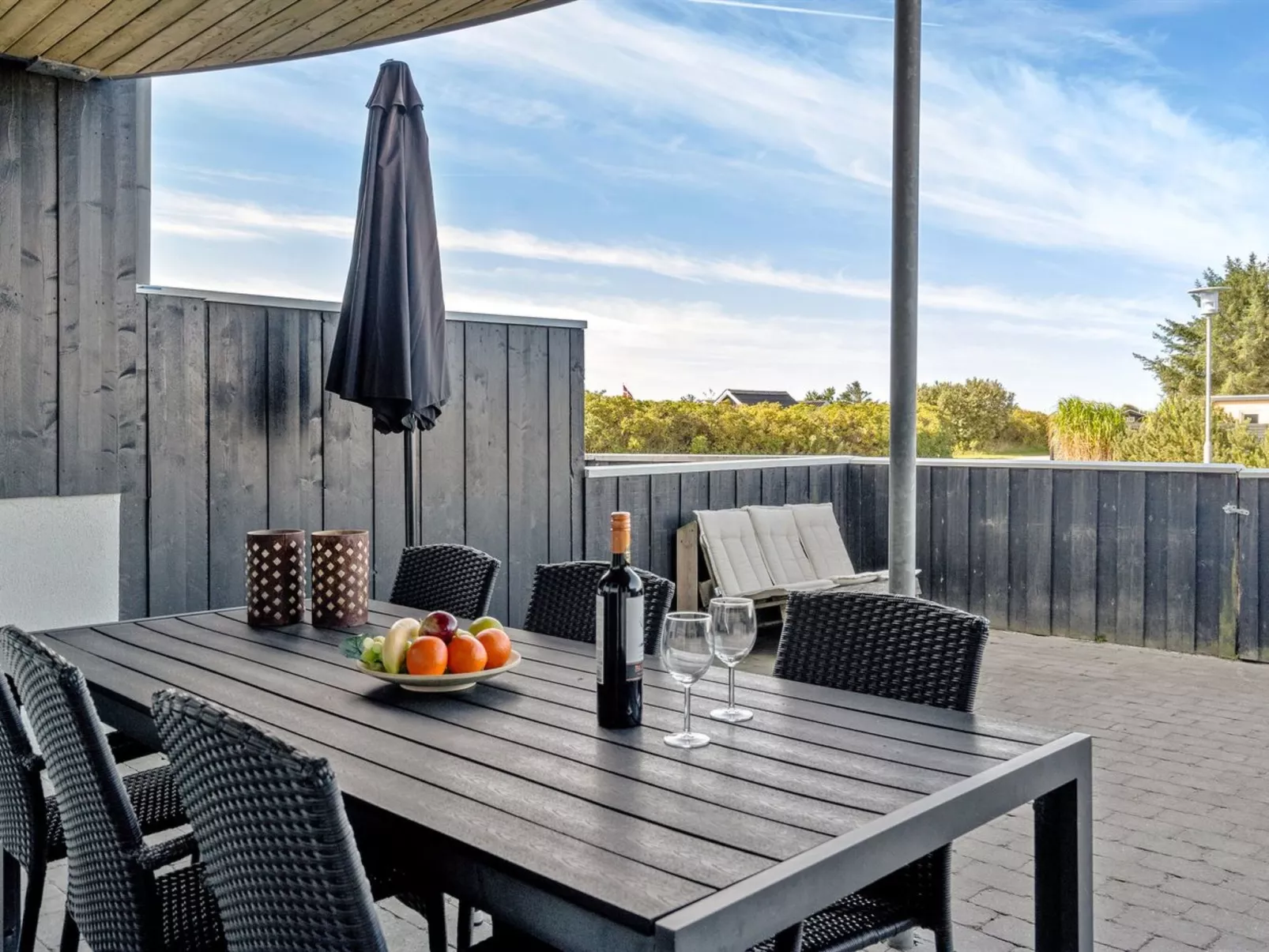 "Katharine" - 600m from the sea-Buiten