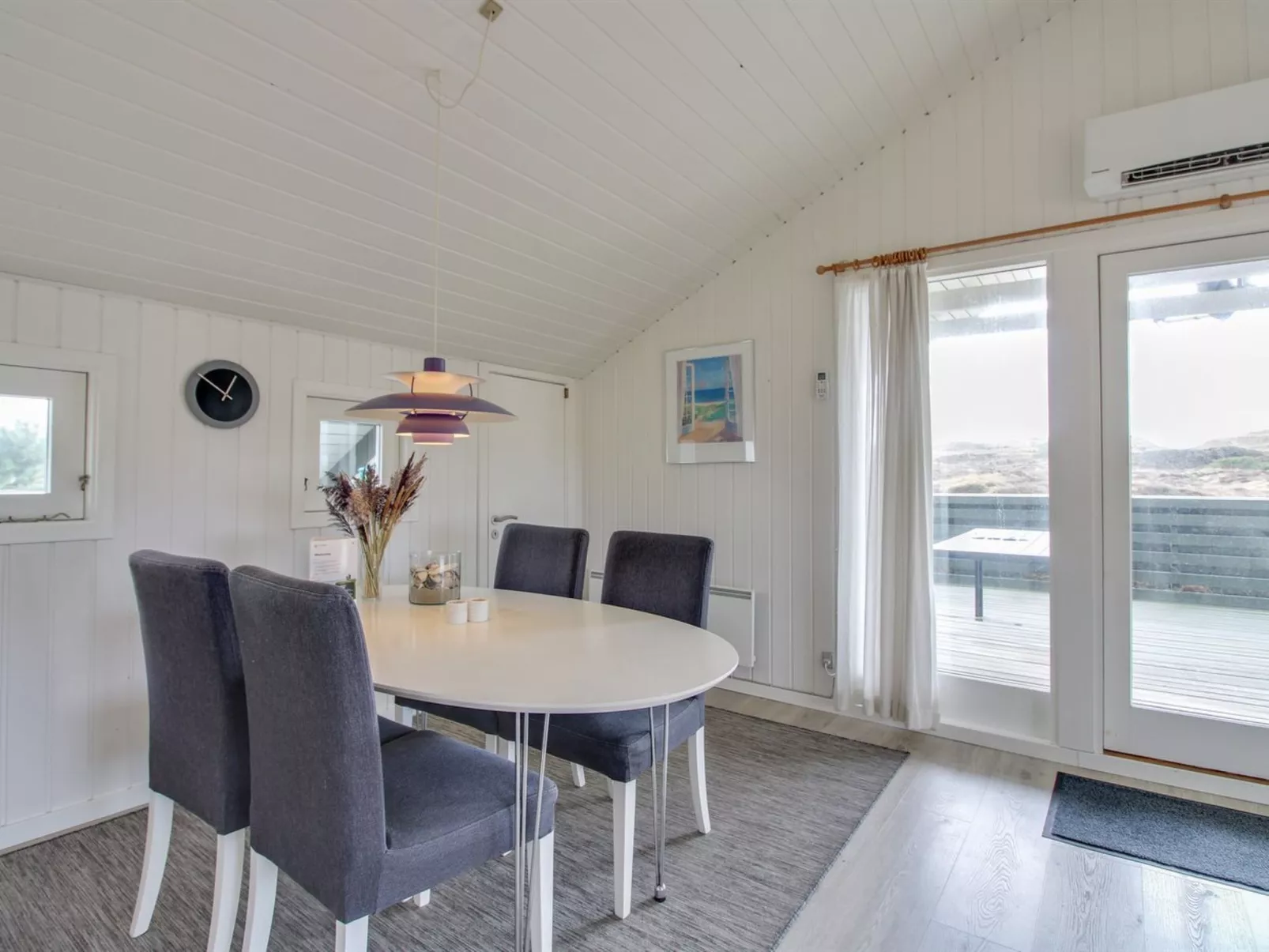 "Lilja" - 1.5km from the sea-Binnen