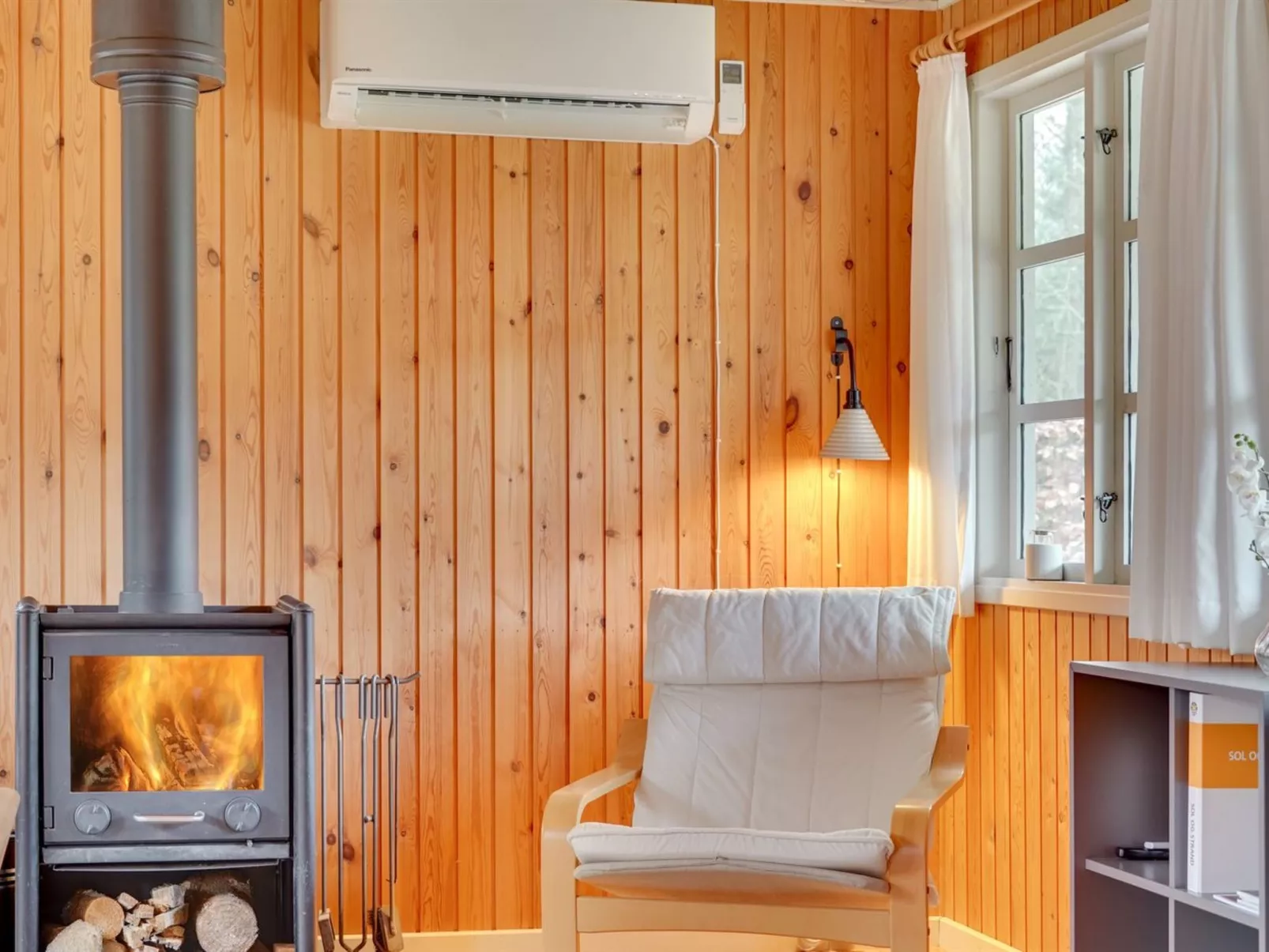 "Gizelle" - 1.5km from the sea-Binnen