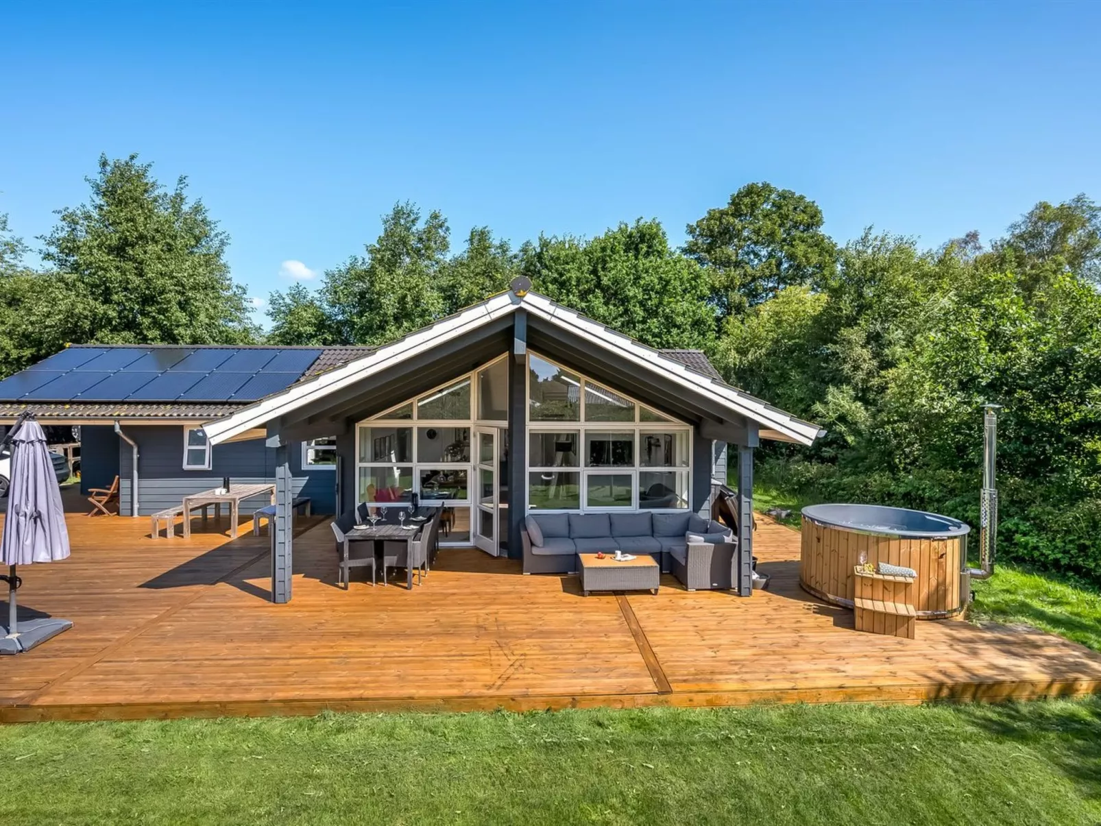 "Alrike" - 850m from the sea-Buiten