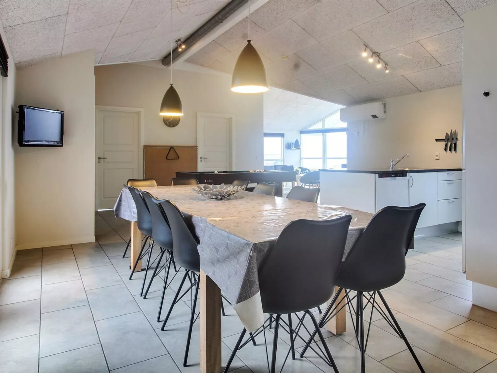 "Clea" - 200m from the sea-Binnen