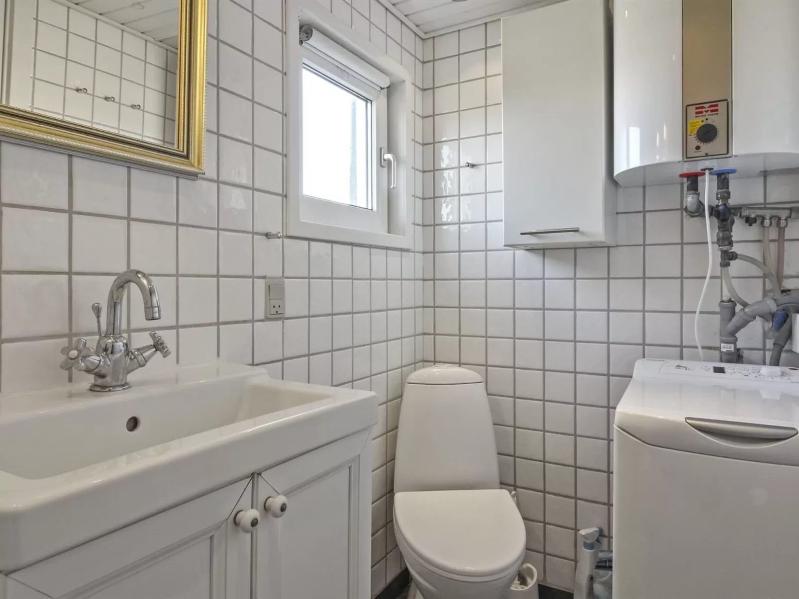 "Sibbi" - 300m from the sea-Binnen