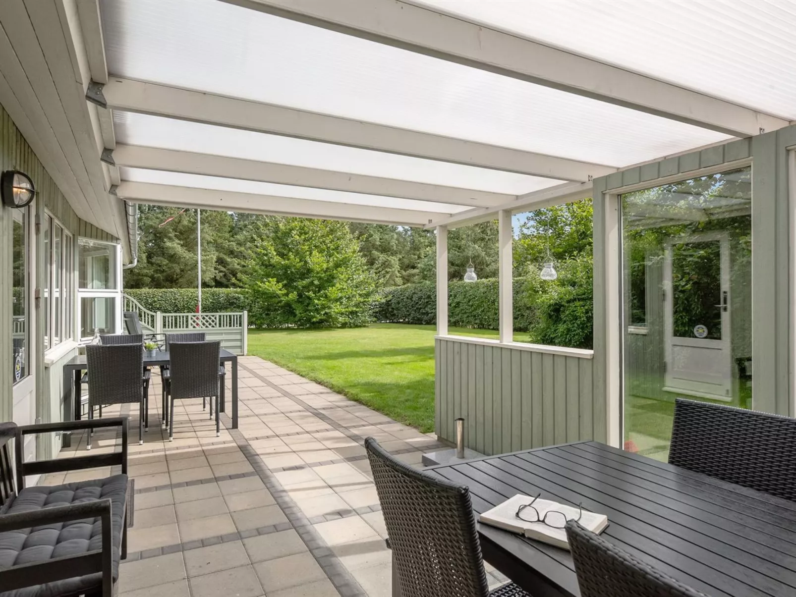 "Anabella" - 400m to the fjord-Buiten