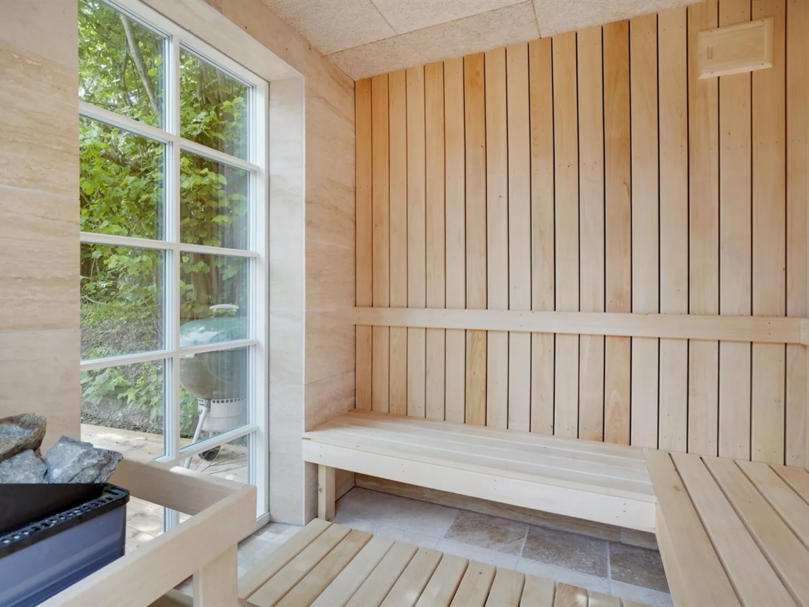 "Kerkko" - 150m from the sea-Binnen