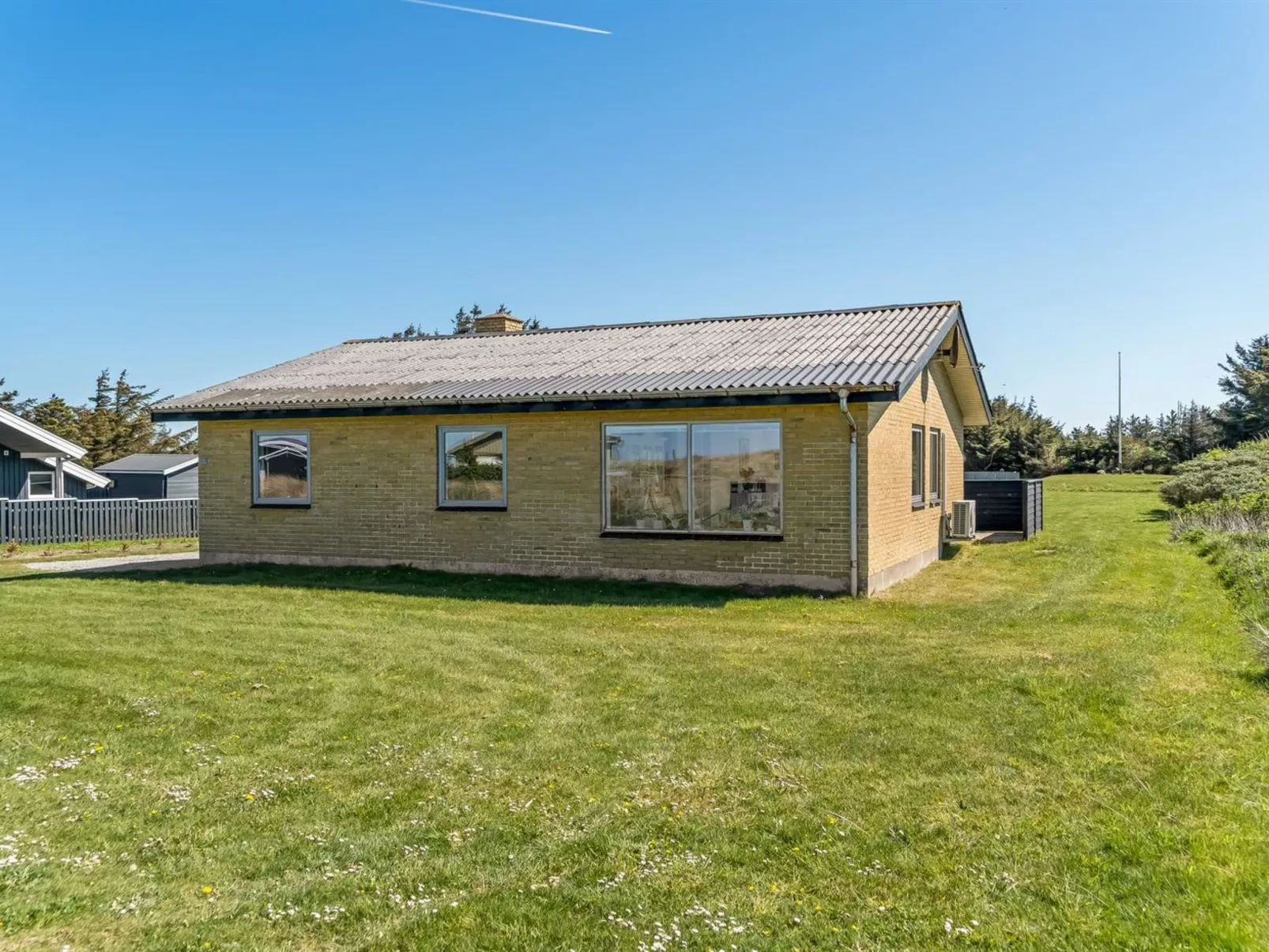 "Nayeli" - 275m from the sea-Buiten