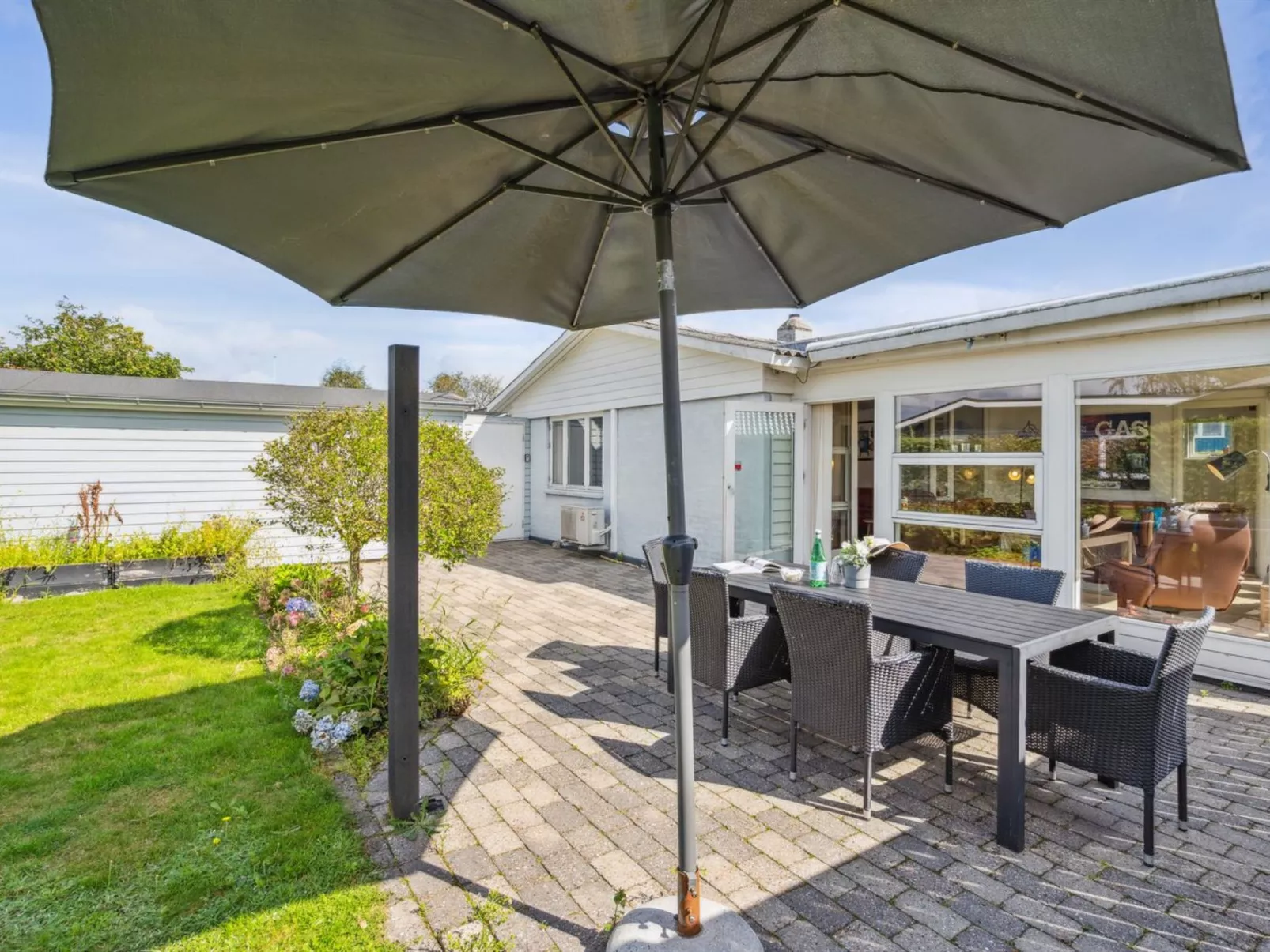 "Mena" - 200m from the sea-Buiten