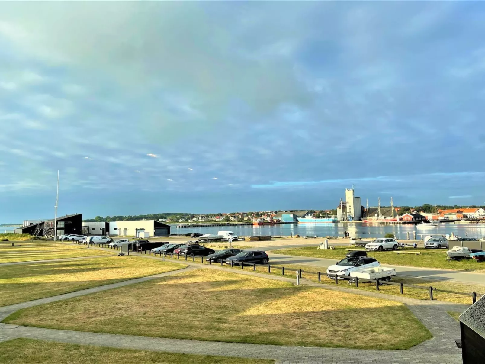 "Lucjan" - 50m from the sea-Buiten