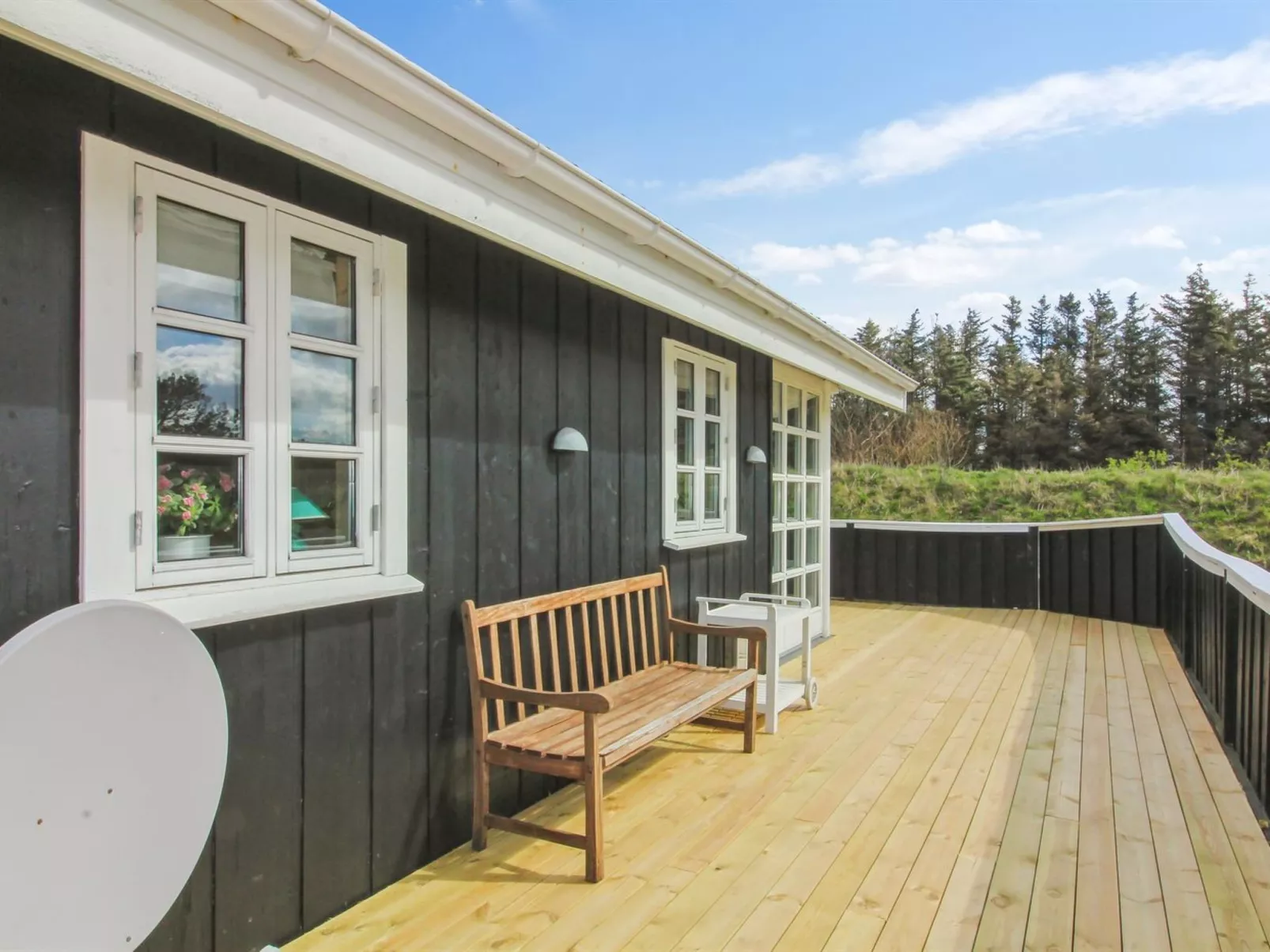 "Bjari" - 850m from the sea-Buiten