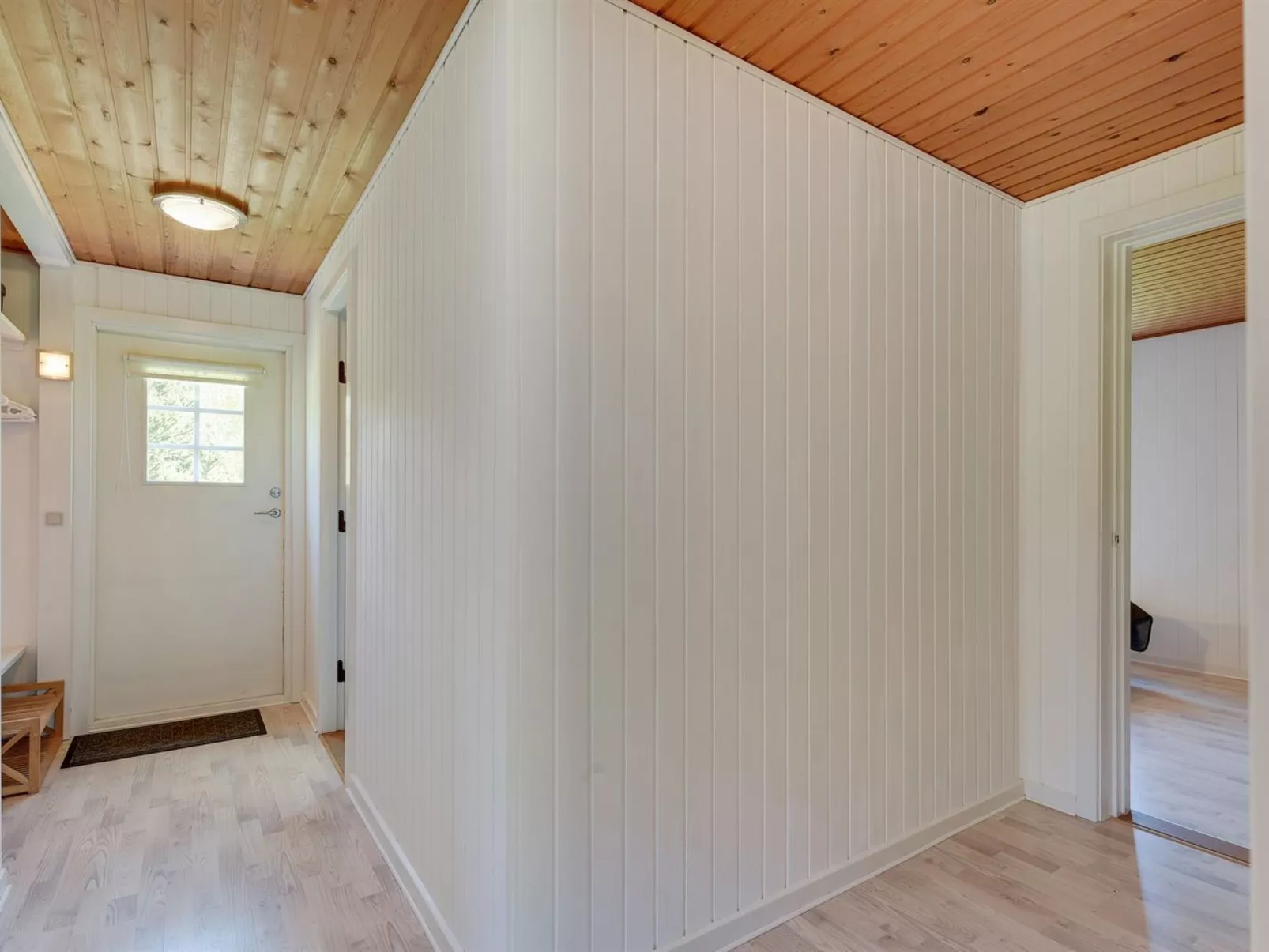 "Bogatin" - 1km from the sea-Binnen