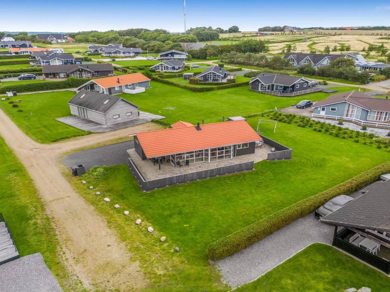 "Malila" - 400m to the fjord-Buiten