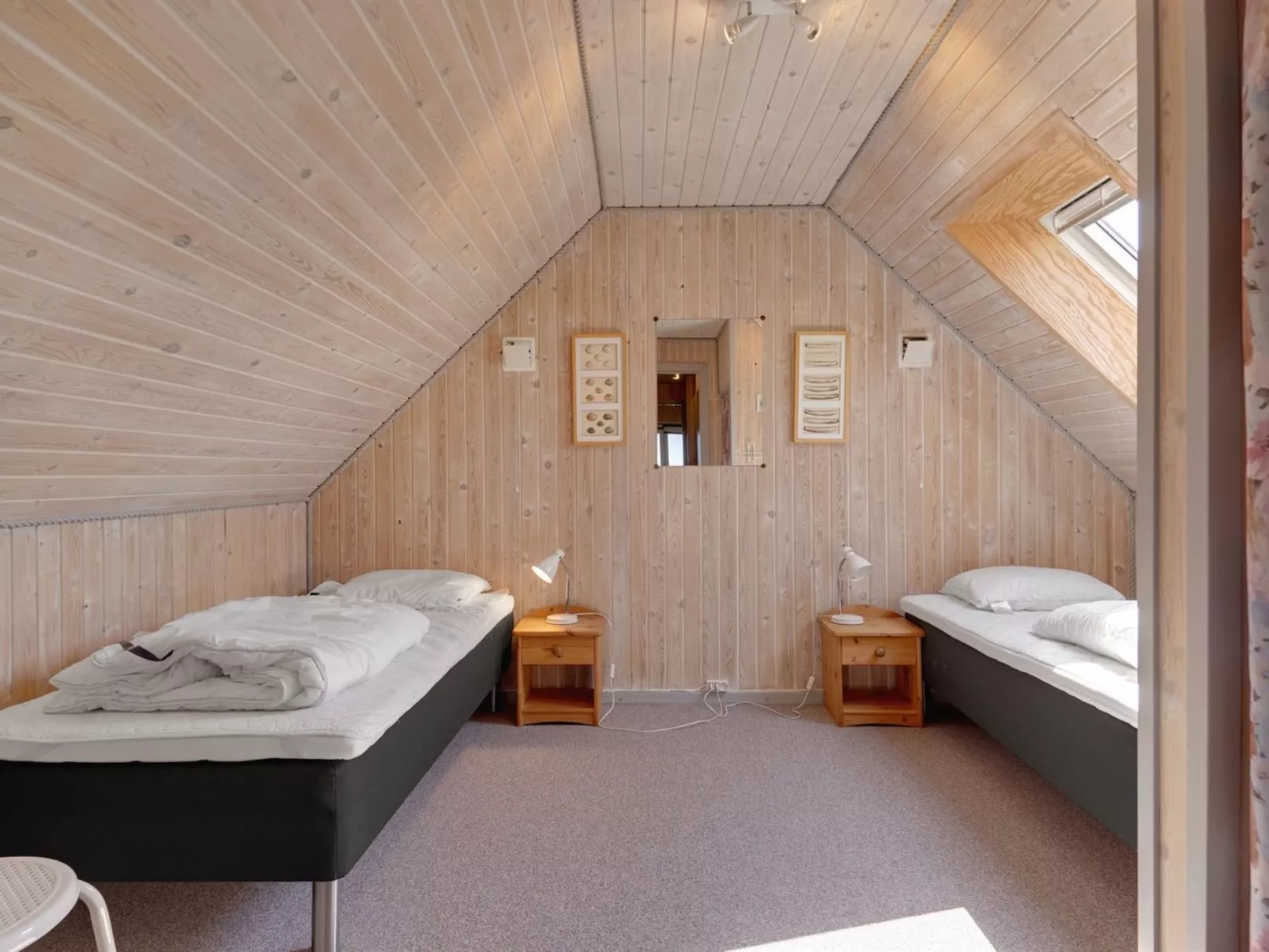 "Helfrida" - 350m from the sea-Binnen