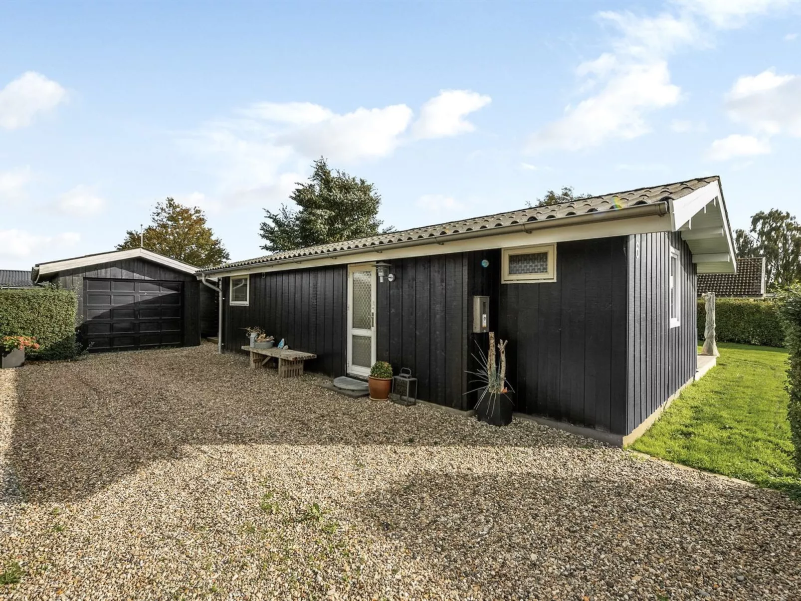 "Florina" - 700m from the sea-Buiten