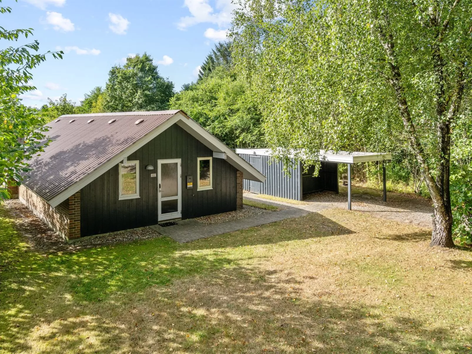 "Pance" - 20km to the fjord-Buiten