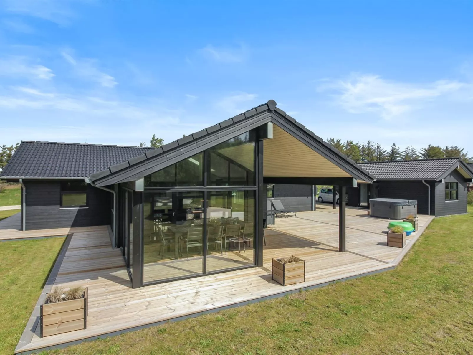 "Amitola" - 700m from the sea-Buiten