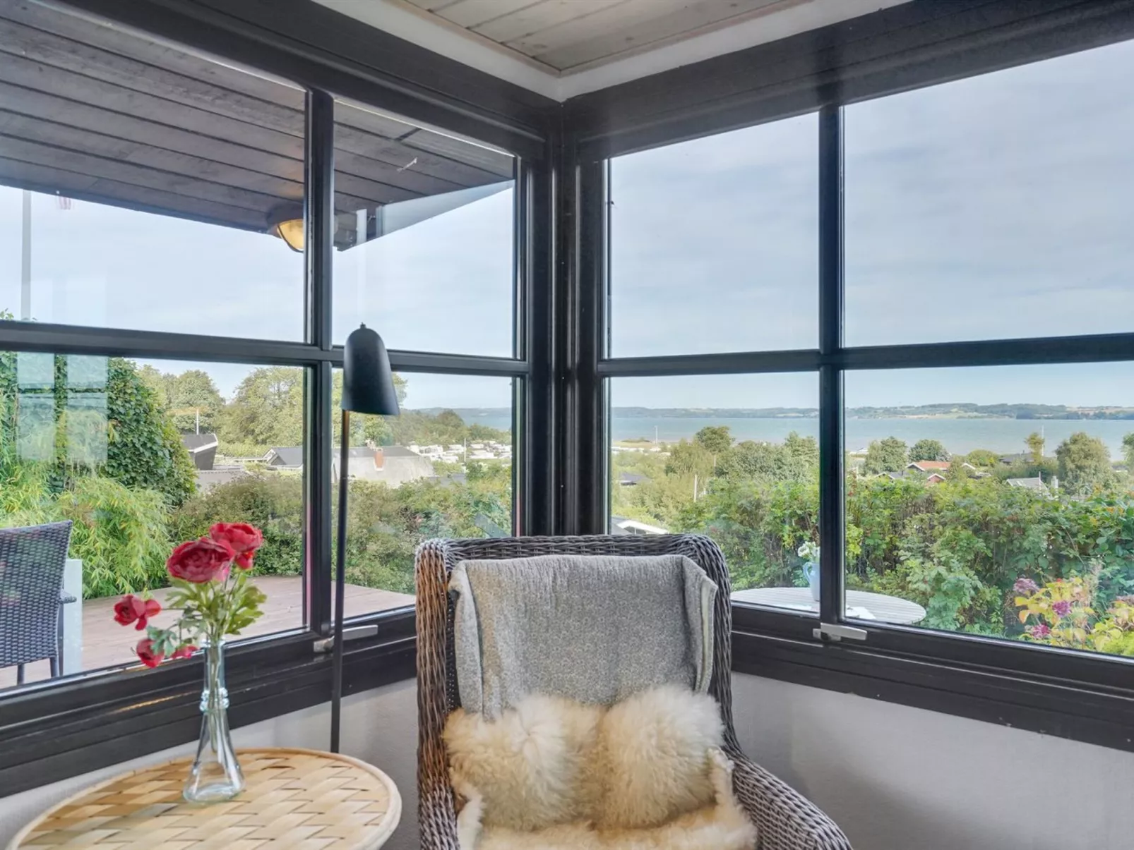 "Stjerne" - 300m from the sea-Buiten