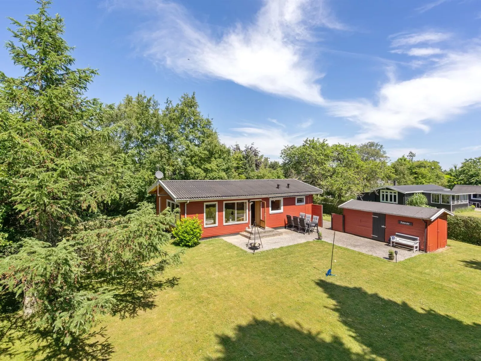 "Hege" - 450m from the sea-Buiten