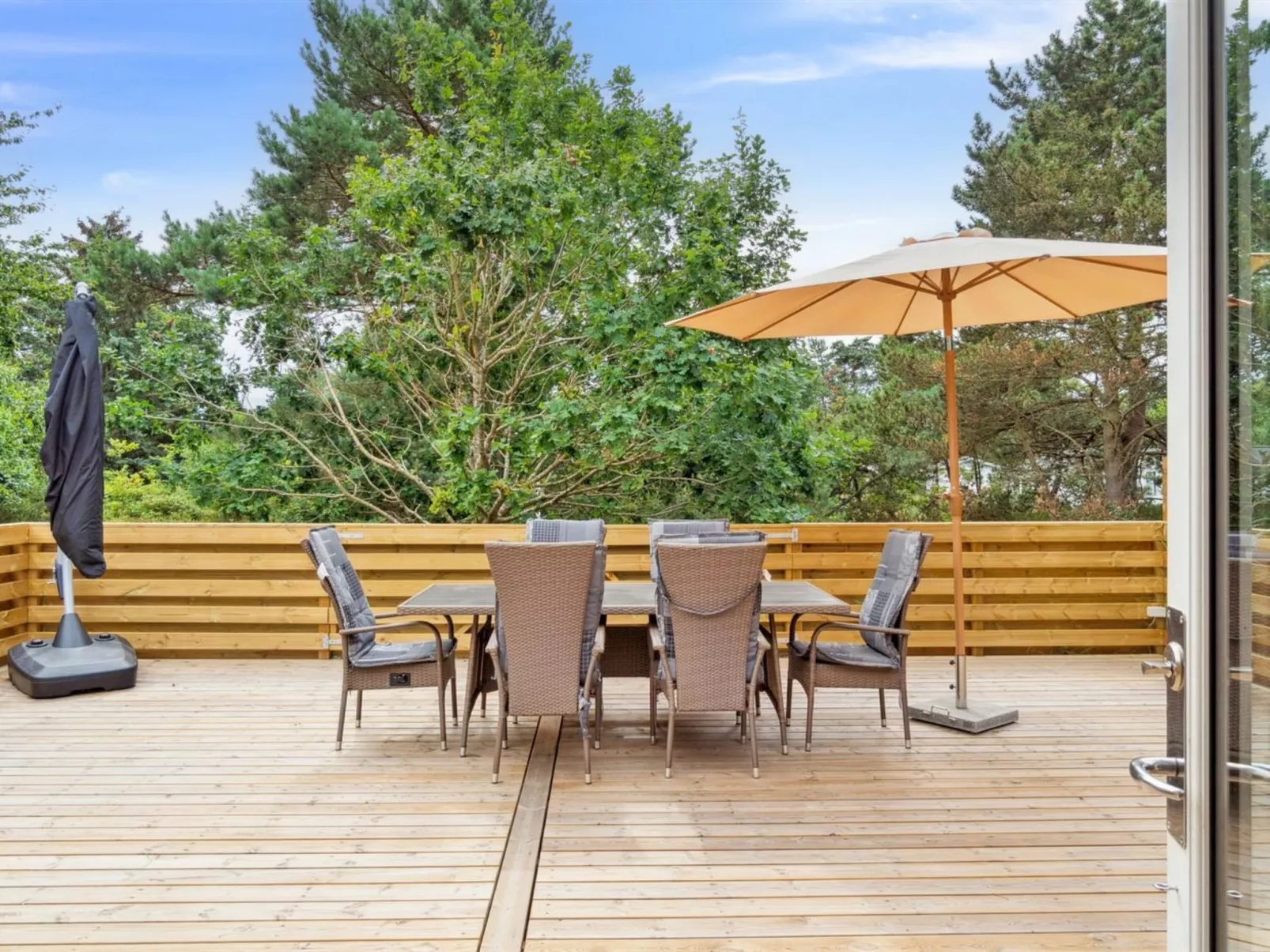 "Roir" - 250m from the sea-Buiten