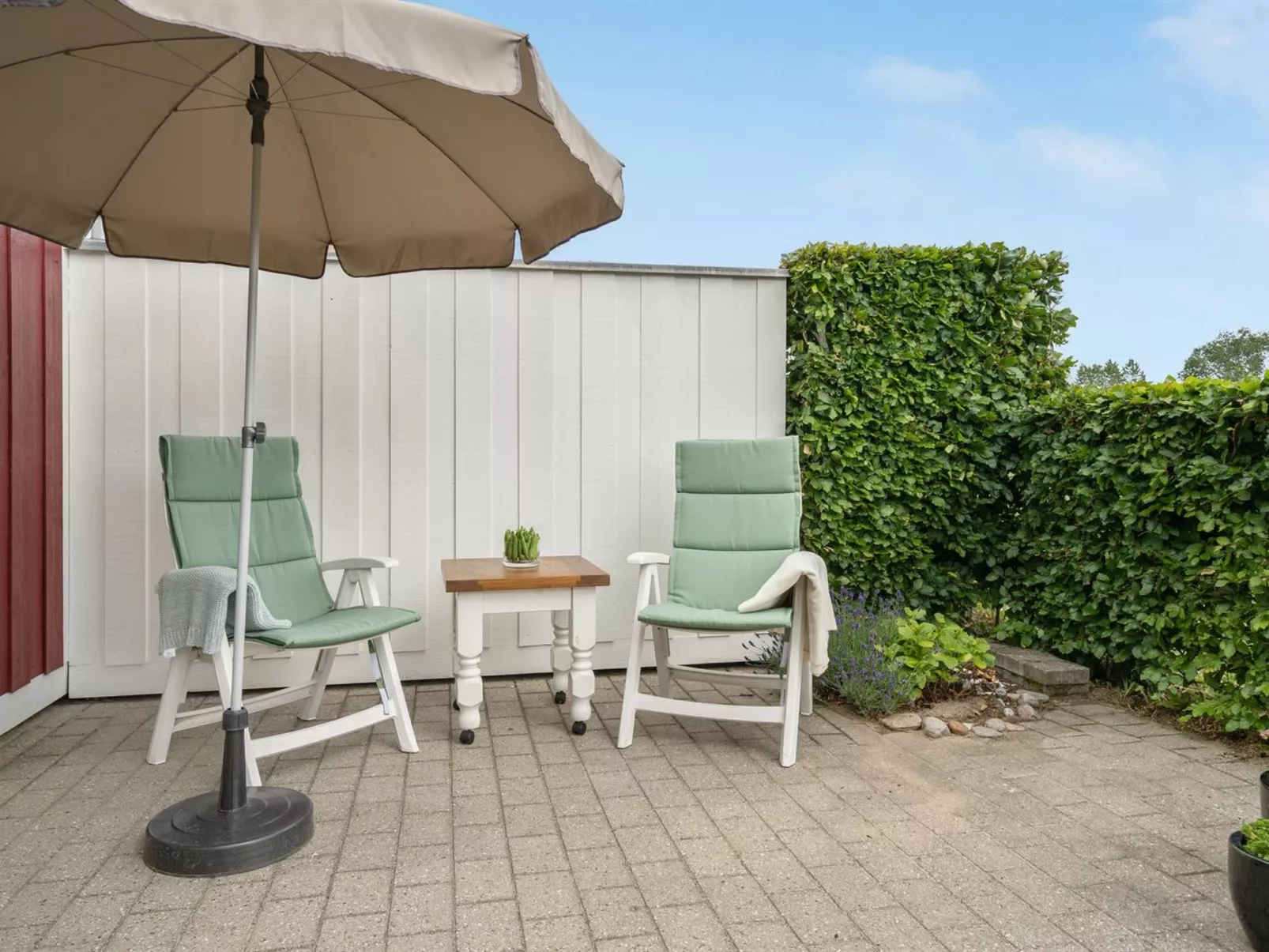 "Eike" - 250m from the sea-Buiten