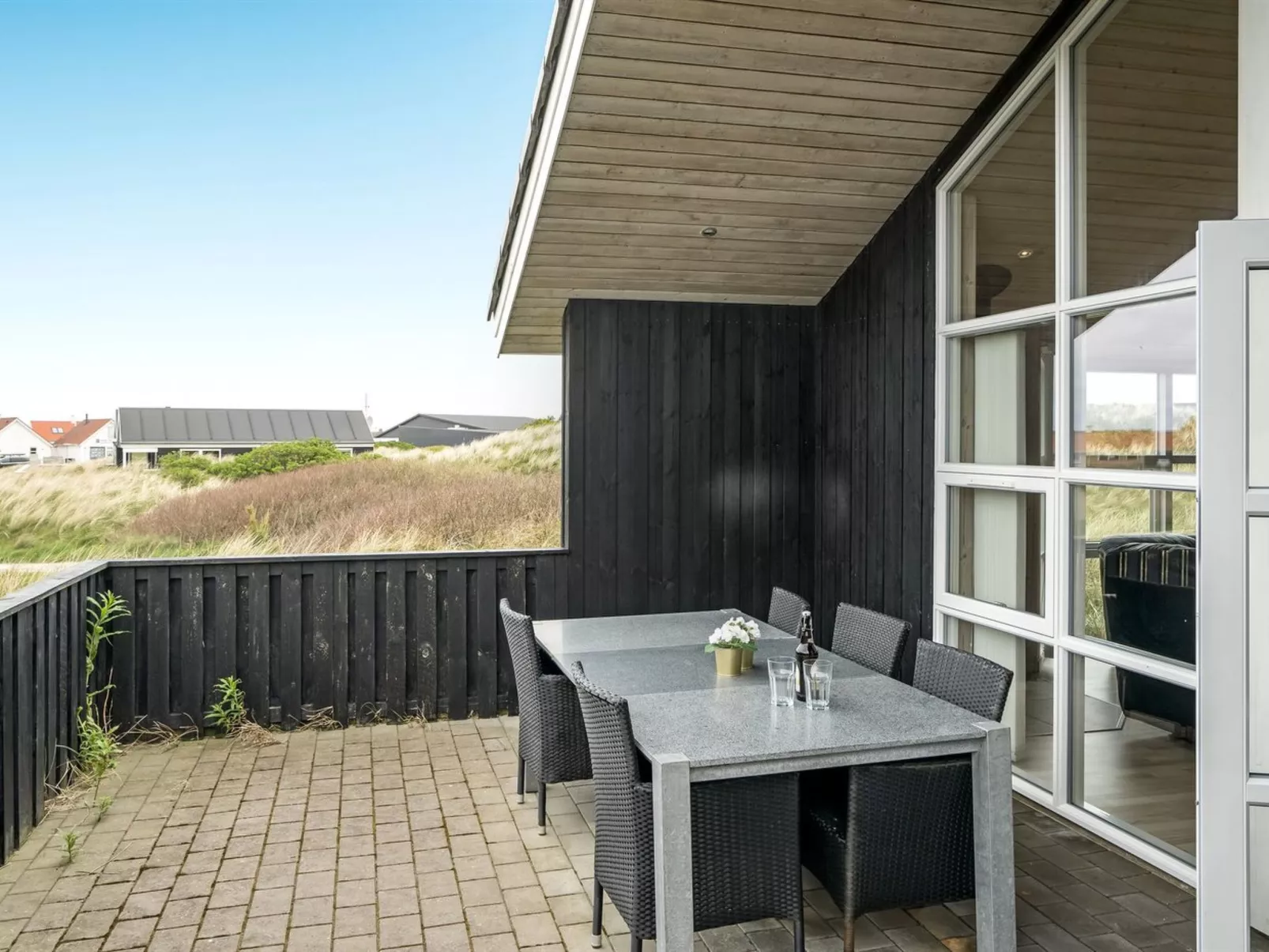 "Frido" - 400m from the sea-Buiten