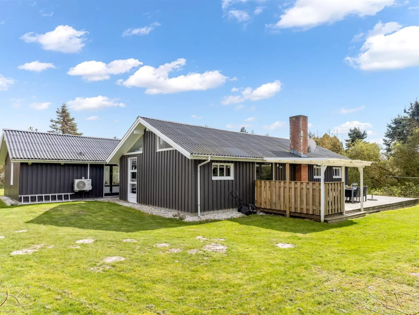 "Lempi" - 300m from the sea-Buiten