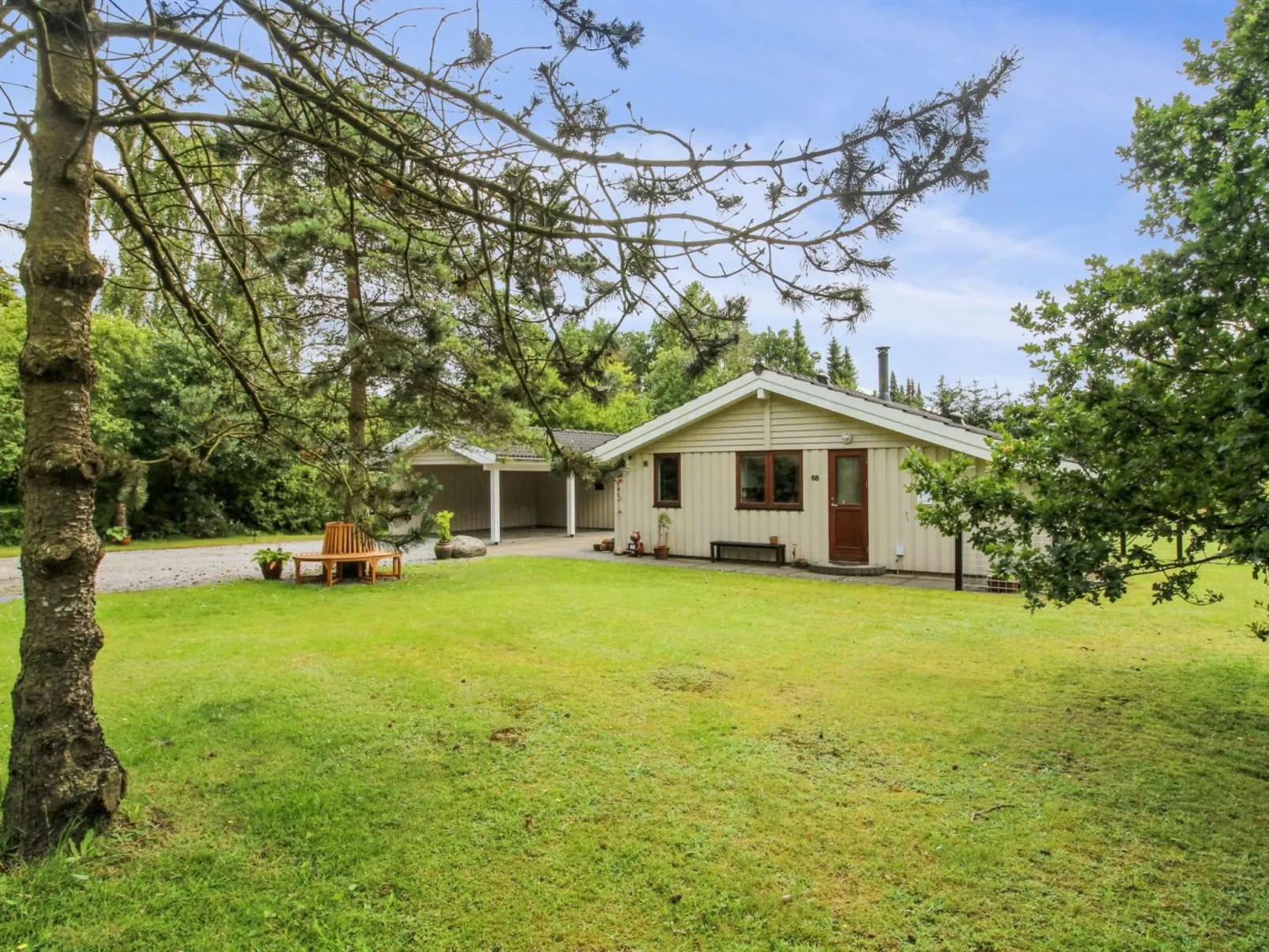 "Arvi" - 30km from the sea-Buiten