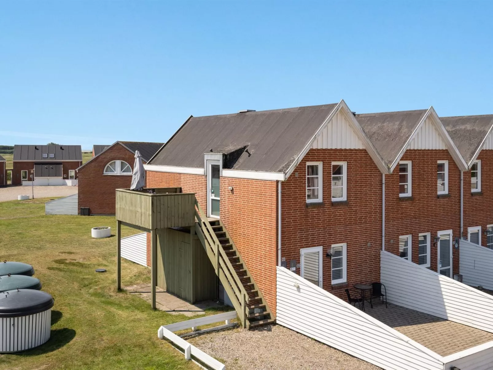 "Roya" - 1.9km from the sea-Buiten