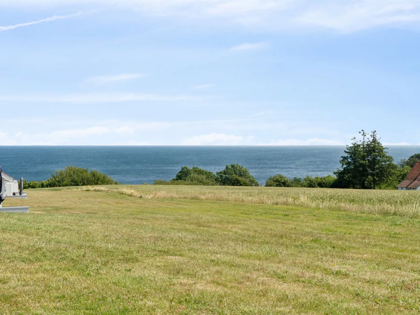 "Kuisma" - 300m from the sea - Buiten