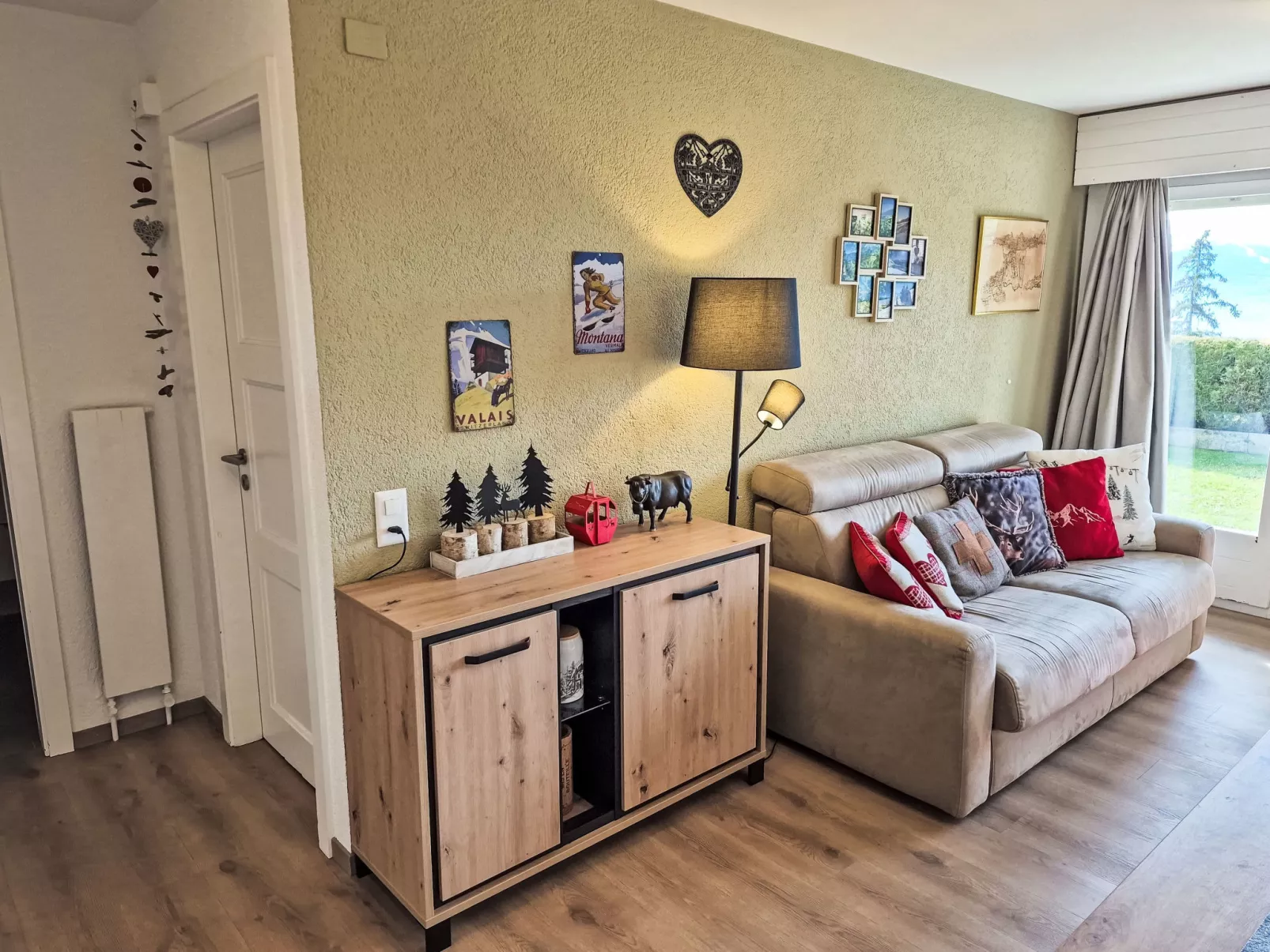 Les Essampilles 25-Binnen