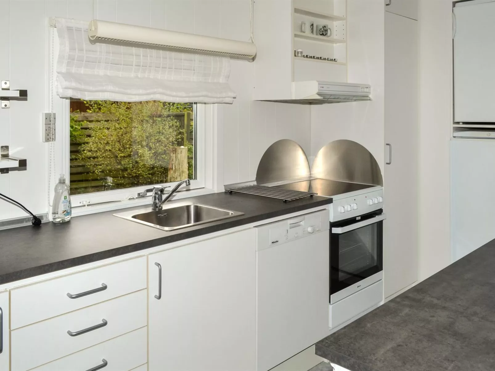 "Raya" - 250m from the sea-Binnen