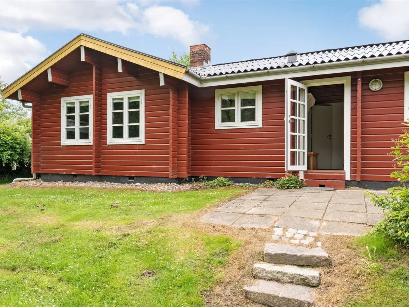 "Ernestine" - 500m to the fjord-Buiten