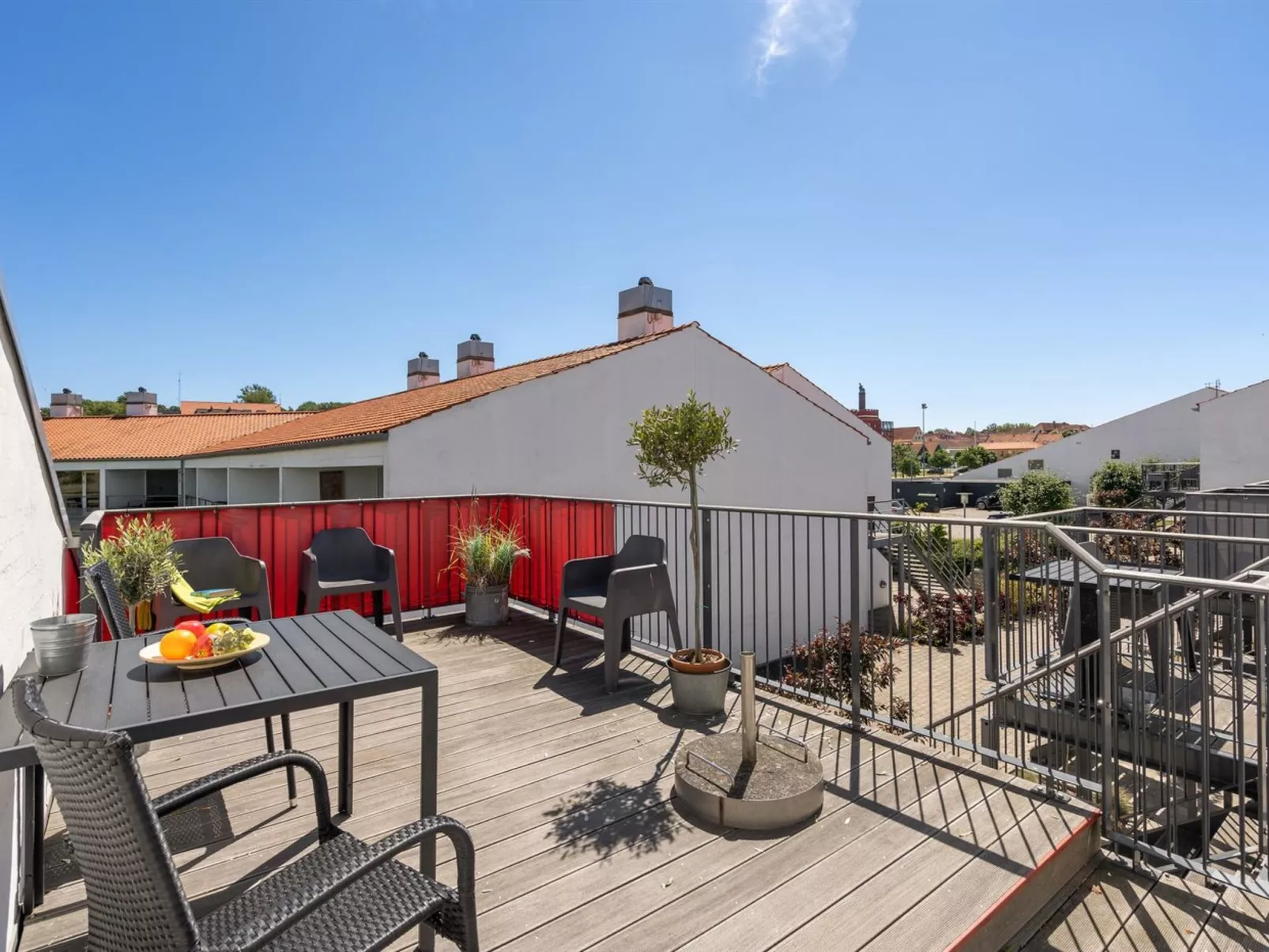 "Elvin" - 20m from the sea-Buiten