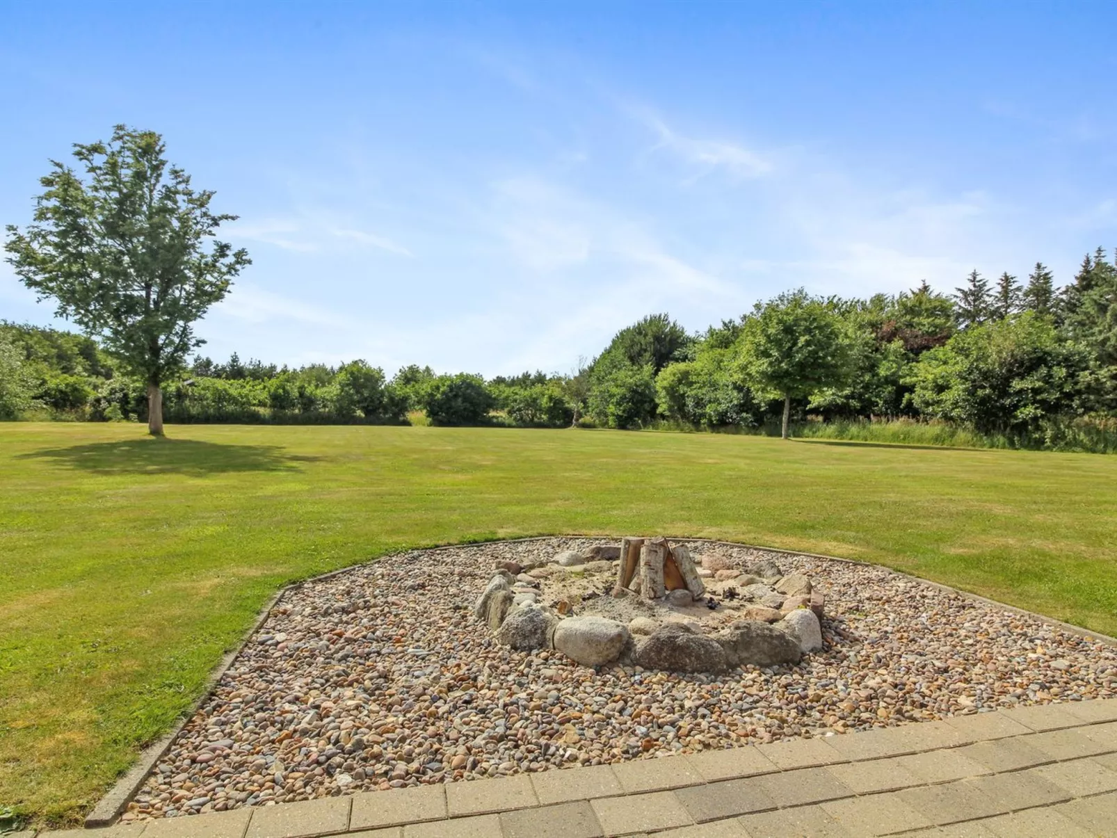 "Harmen" - 1.1km from the sea-Buiten