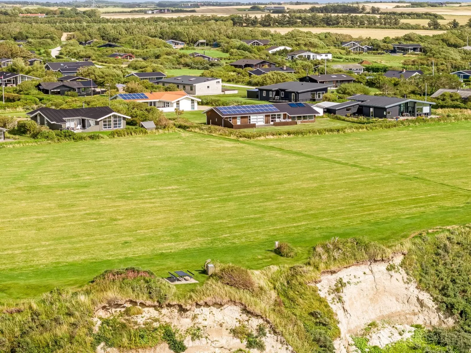 "Sulevi" - 200m to the fjord-Buiten