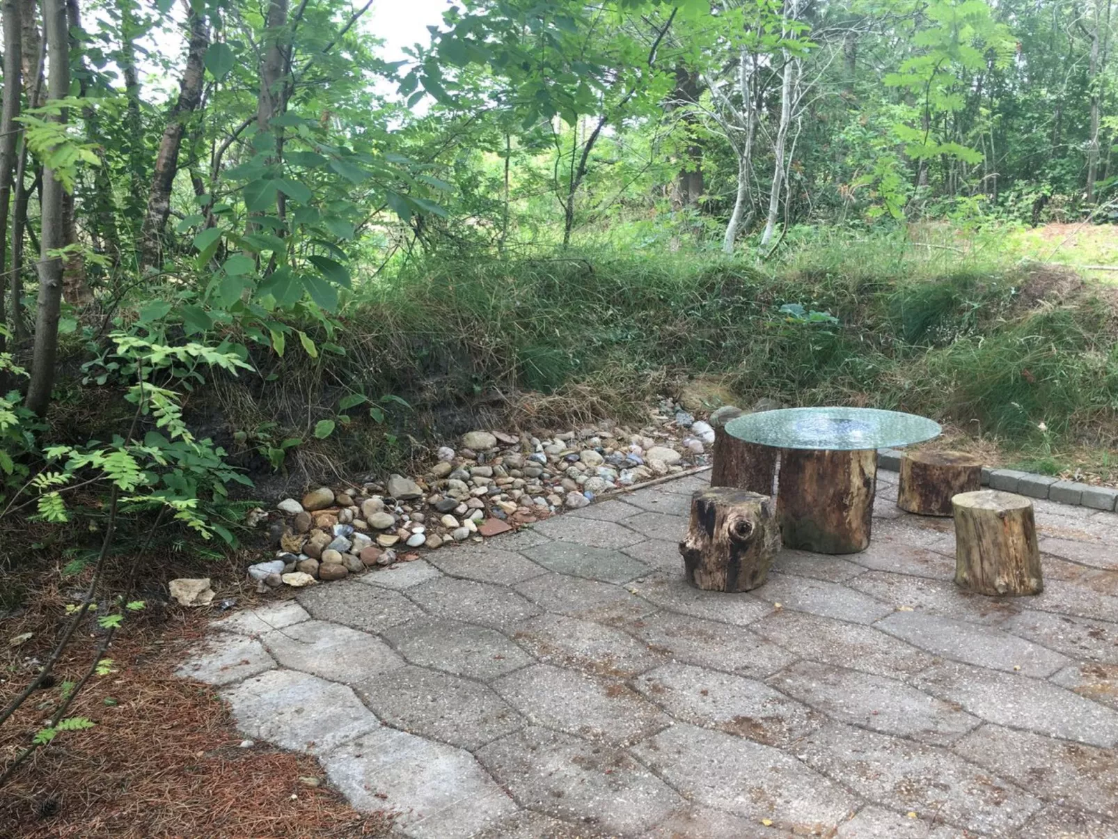 "Elevine" - 300m to the fjord-Buiten