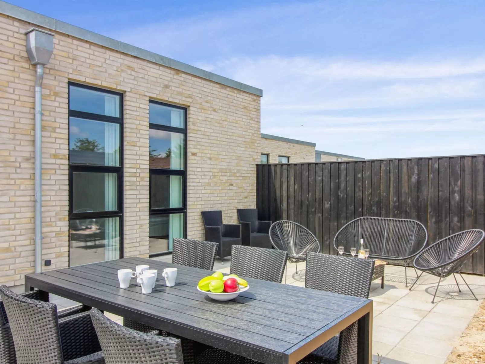 "Laulu" - 2km from the sea-Buiten