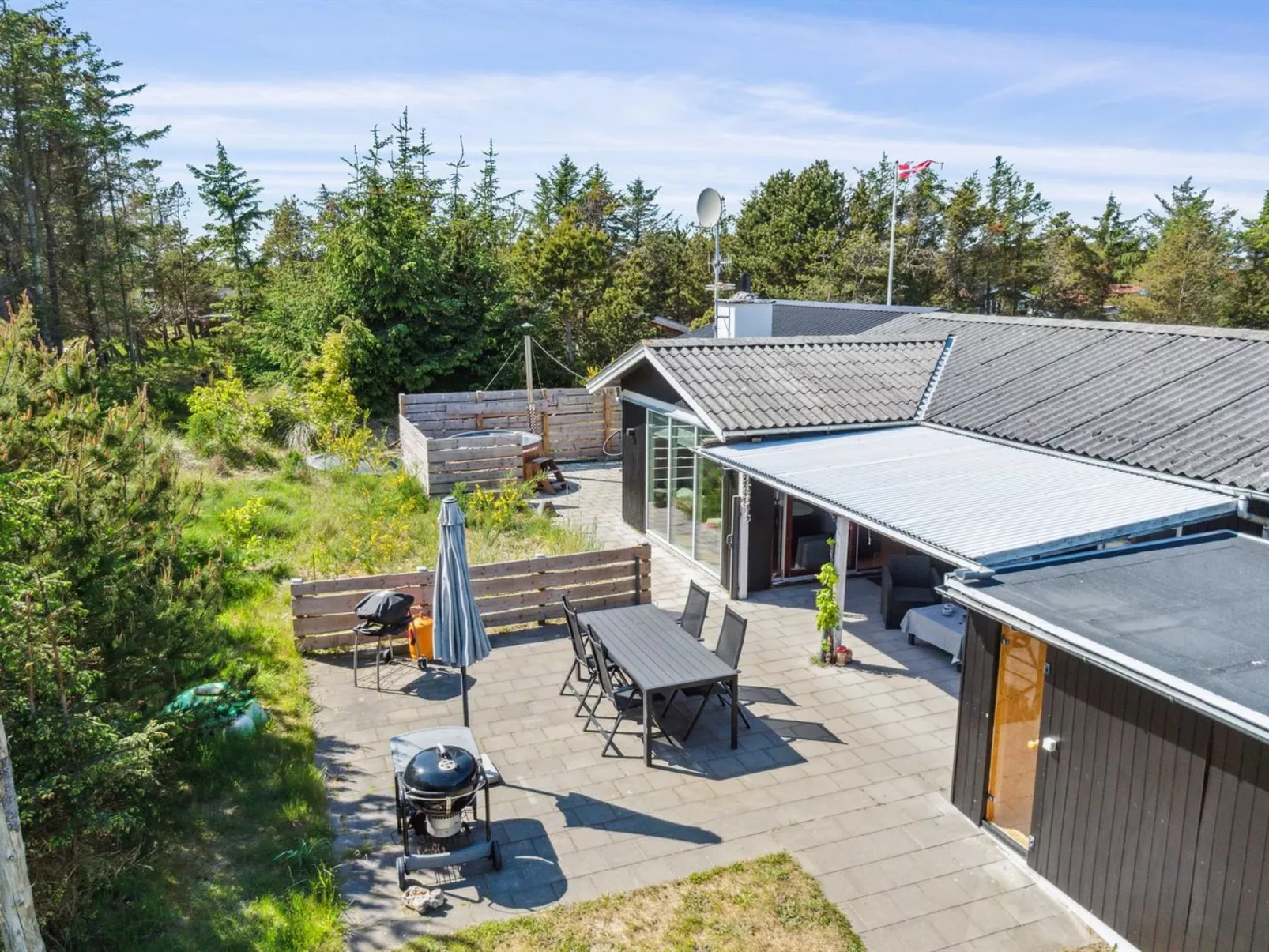 "Resi" - 400m from the sea-Buiten