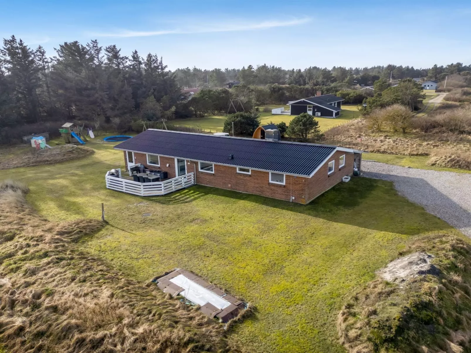 "Sissan" - 900m from the sea-Buiten