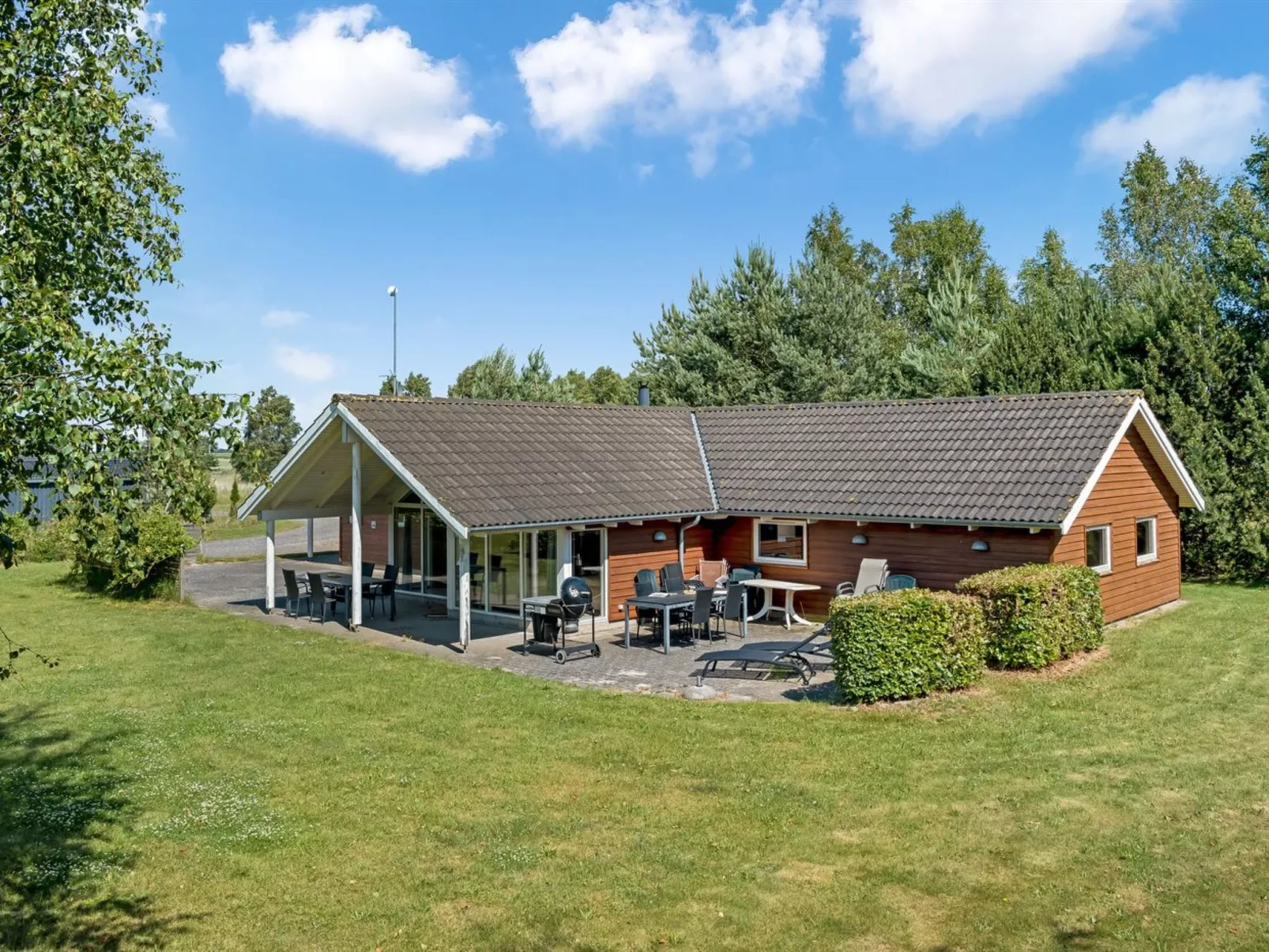 "Vilvi" - 500m from the sea-Buiten