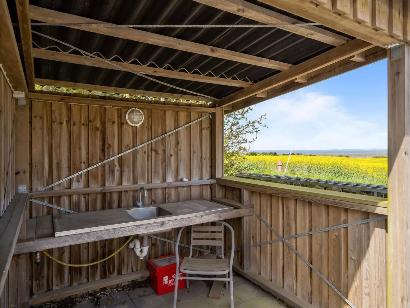 "Store" - 700m from the sea-Buiten